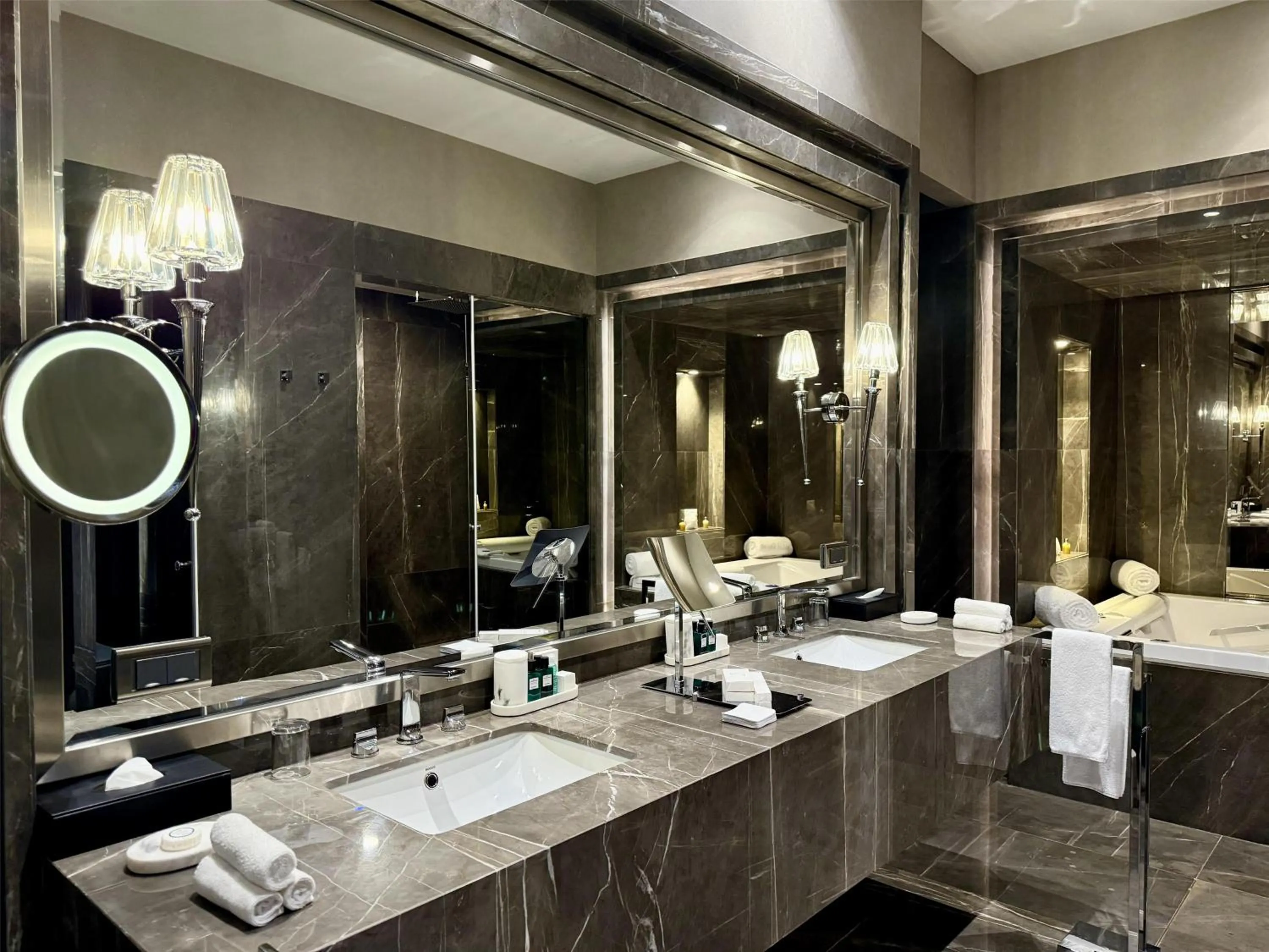 Bathroom in Radisson Blu Hotel & Conference Center, Niamey