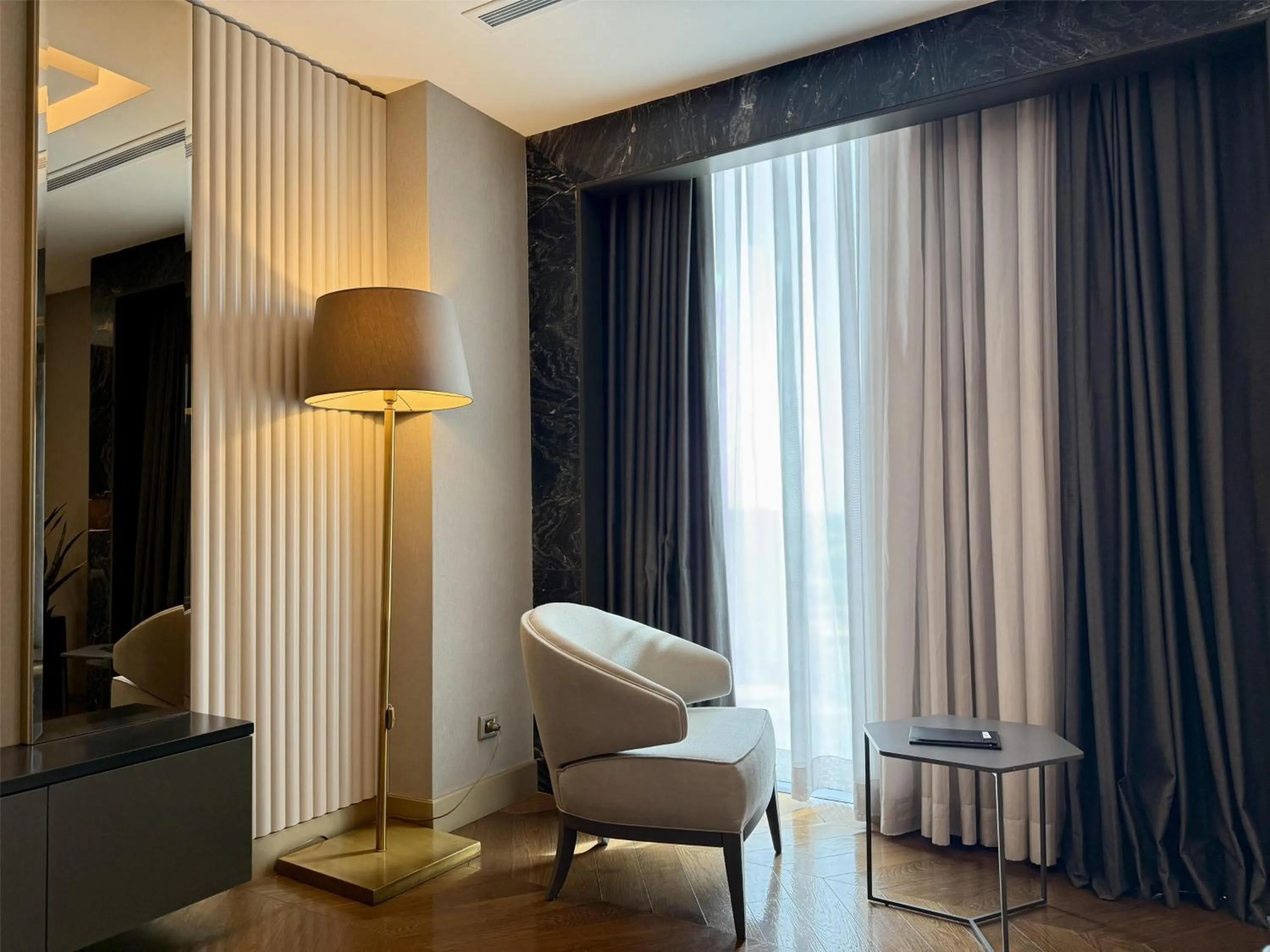 Photo of the whole room in Radisson Blu Hotel & Conference Center, Niamey