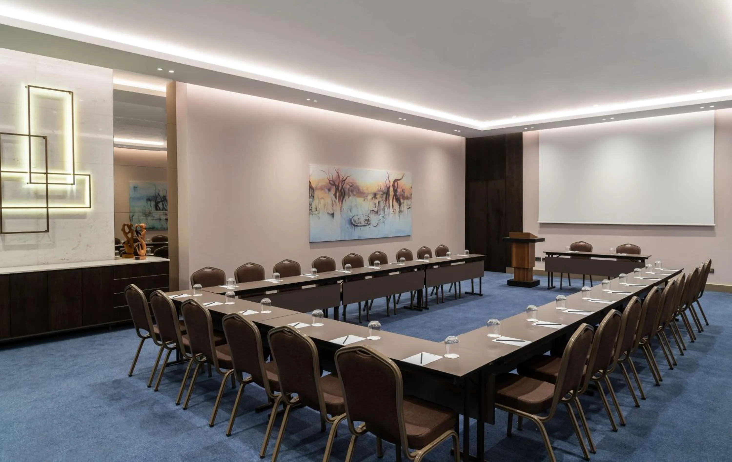 Meeting/conference room in Radisson Blu Hotel & Conference Center, Niamey