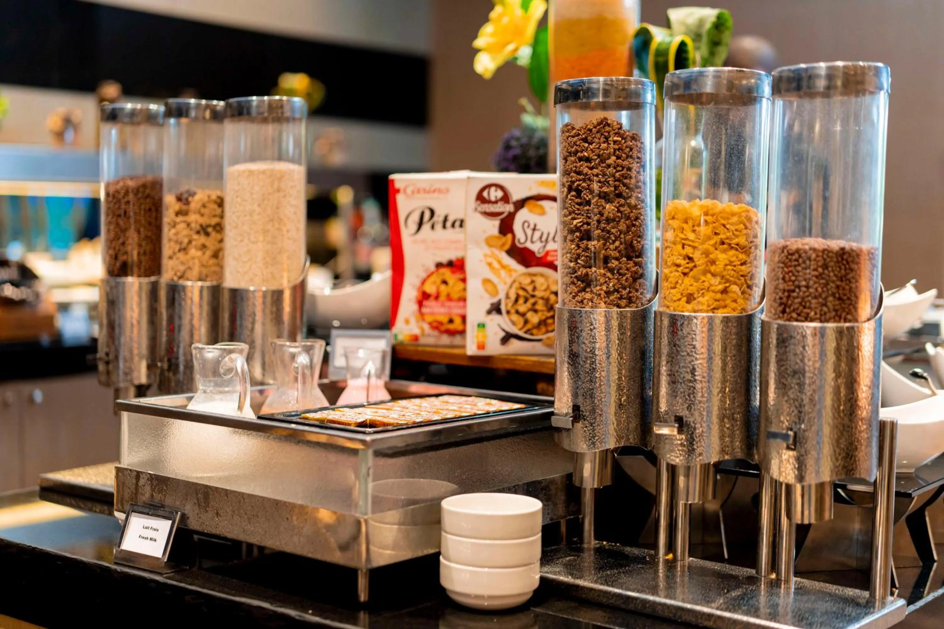 Breakfast in Radisson Blu Hotel & Conference Center, Niamey