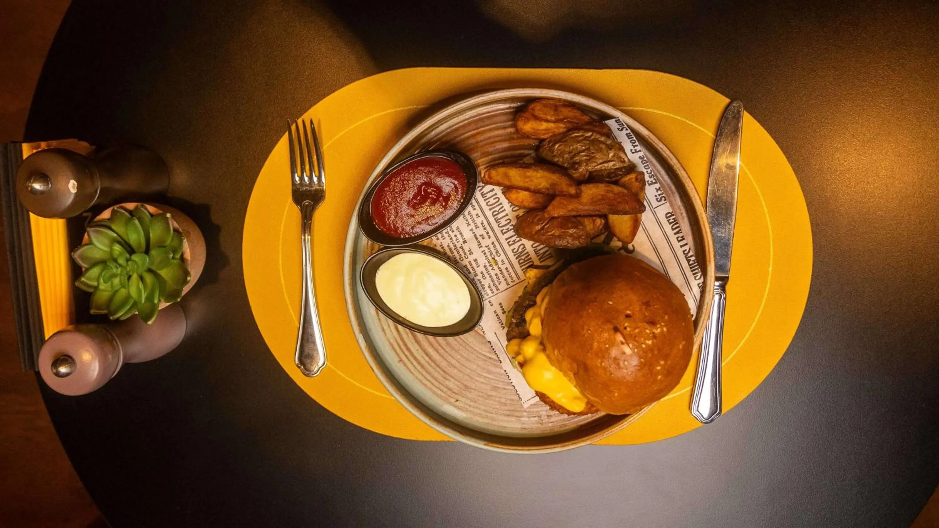 Restaurant/places to eat in Radisson Blu Hotel & Conference Center, Niamey