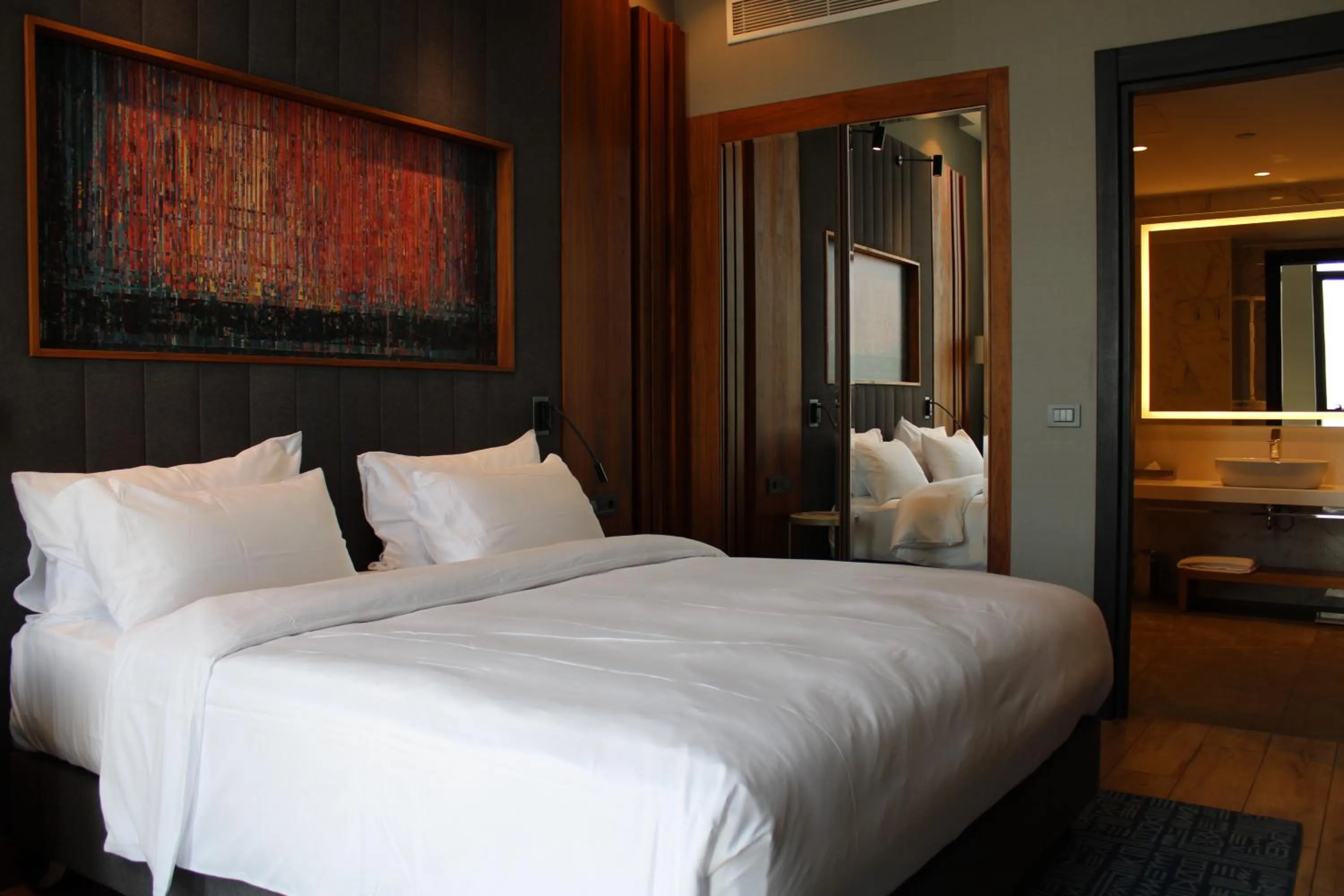 Bed in Radisson Blu Hotel & Conference Center, Niamey