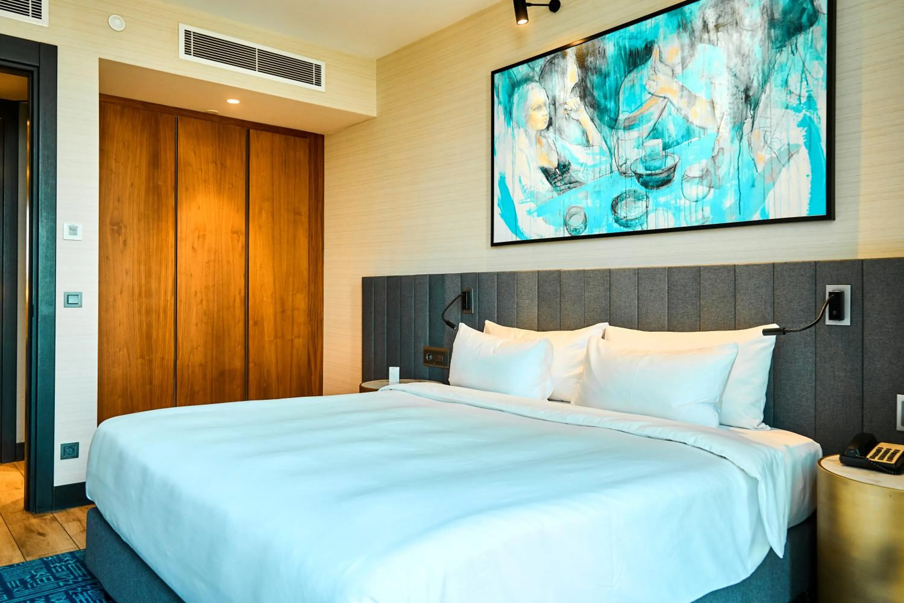 Bed in Radisson Blu Hotel & Conference Center, Niamey