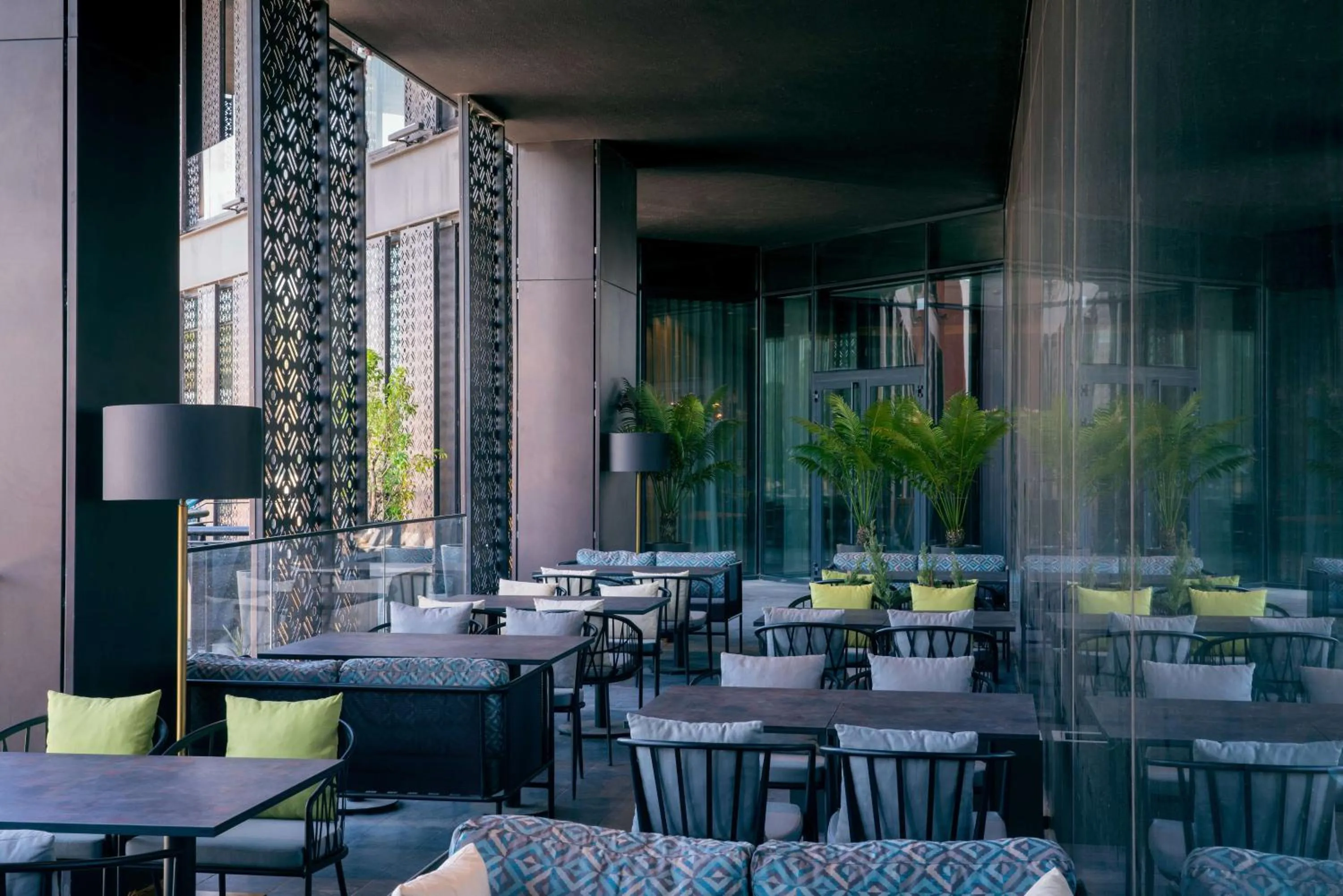 Restaurant/places to eat in Radisson Blu Hotel & Conference Center, Niamey