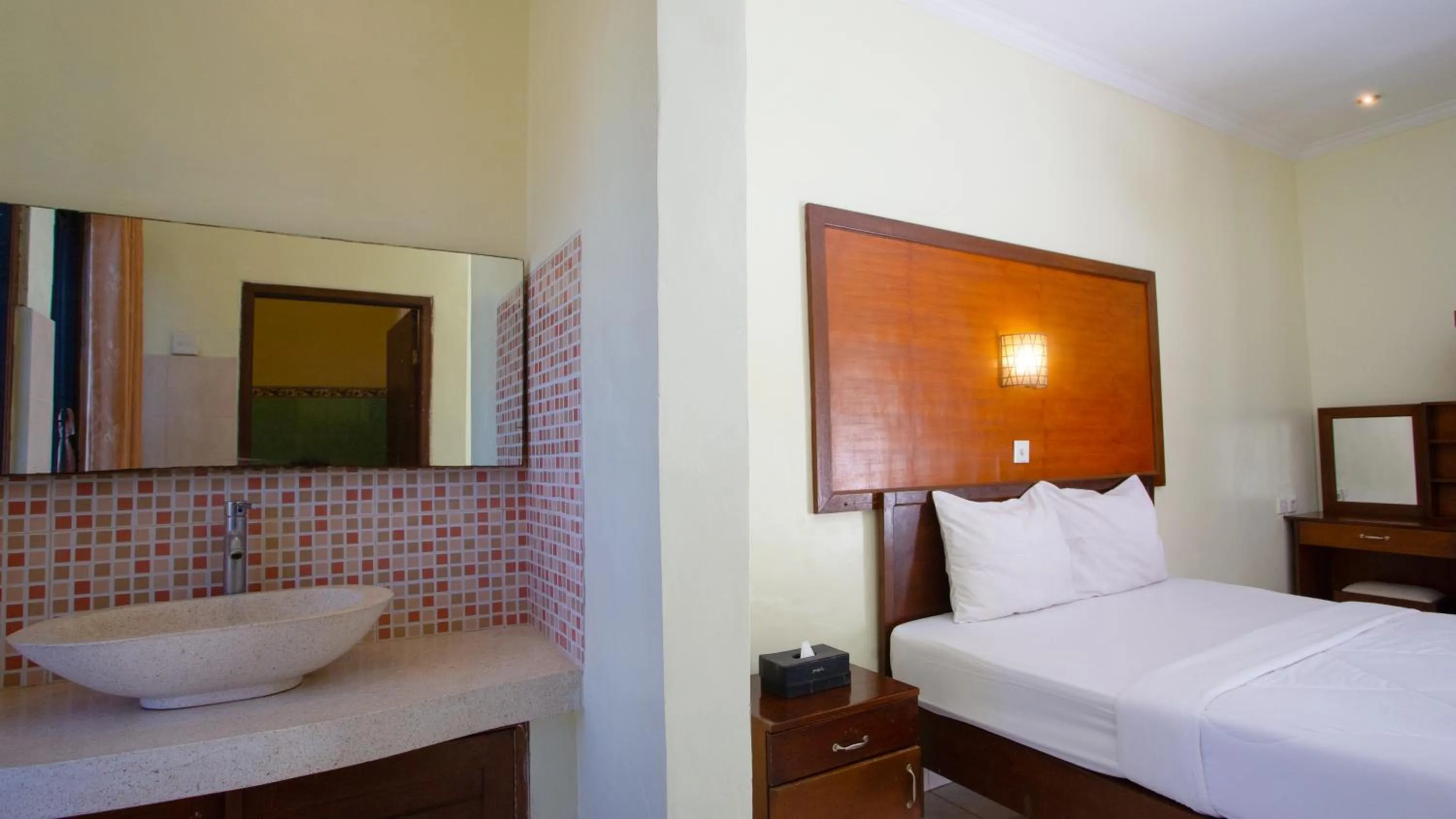 Bed in Teges Inn Kuta