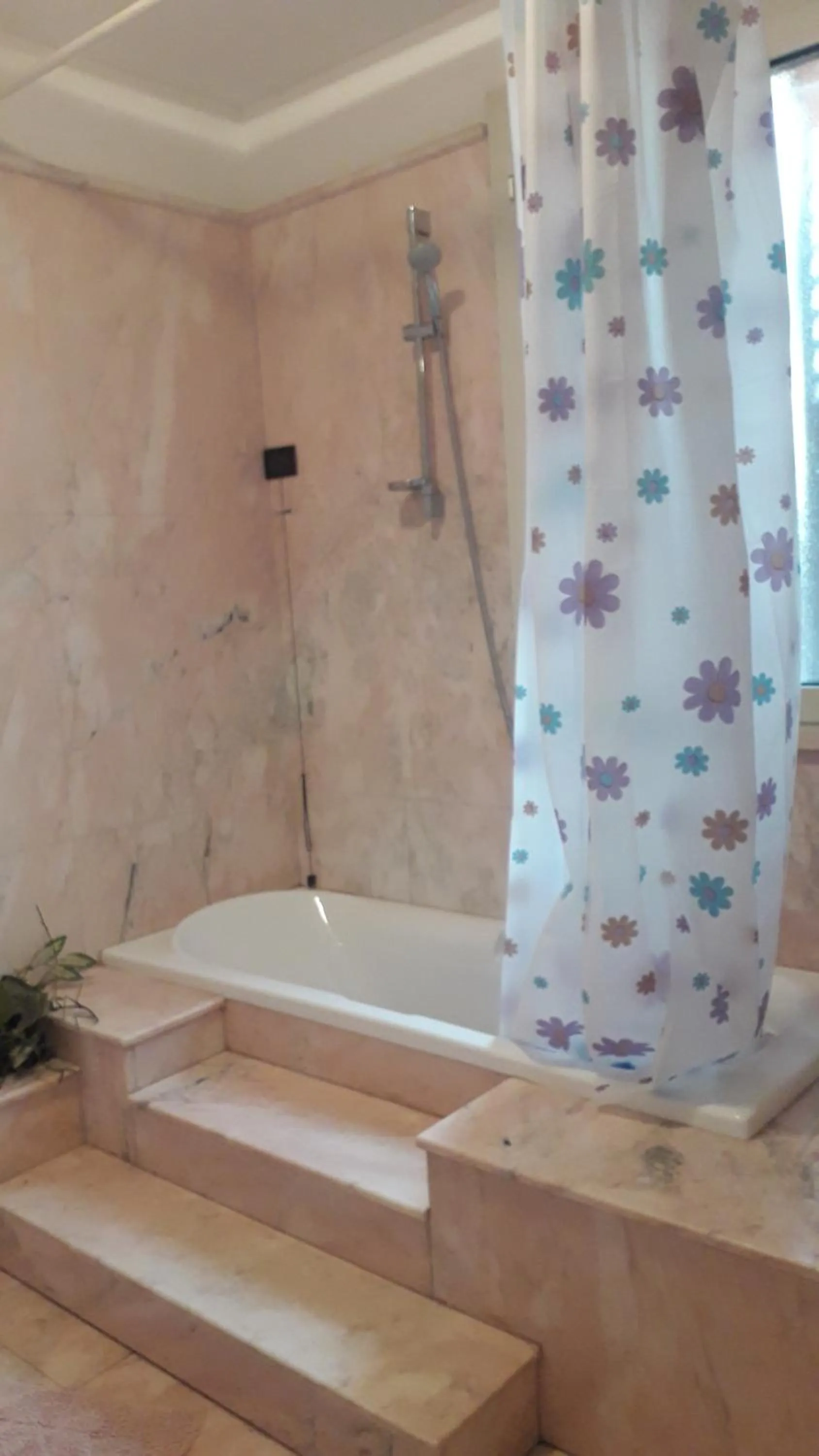 Bath in B&B Villa Victoria