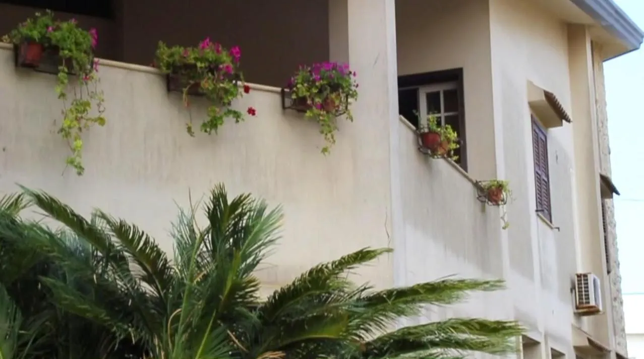 Property building in B&B Villa Victoria