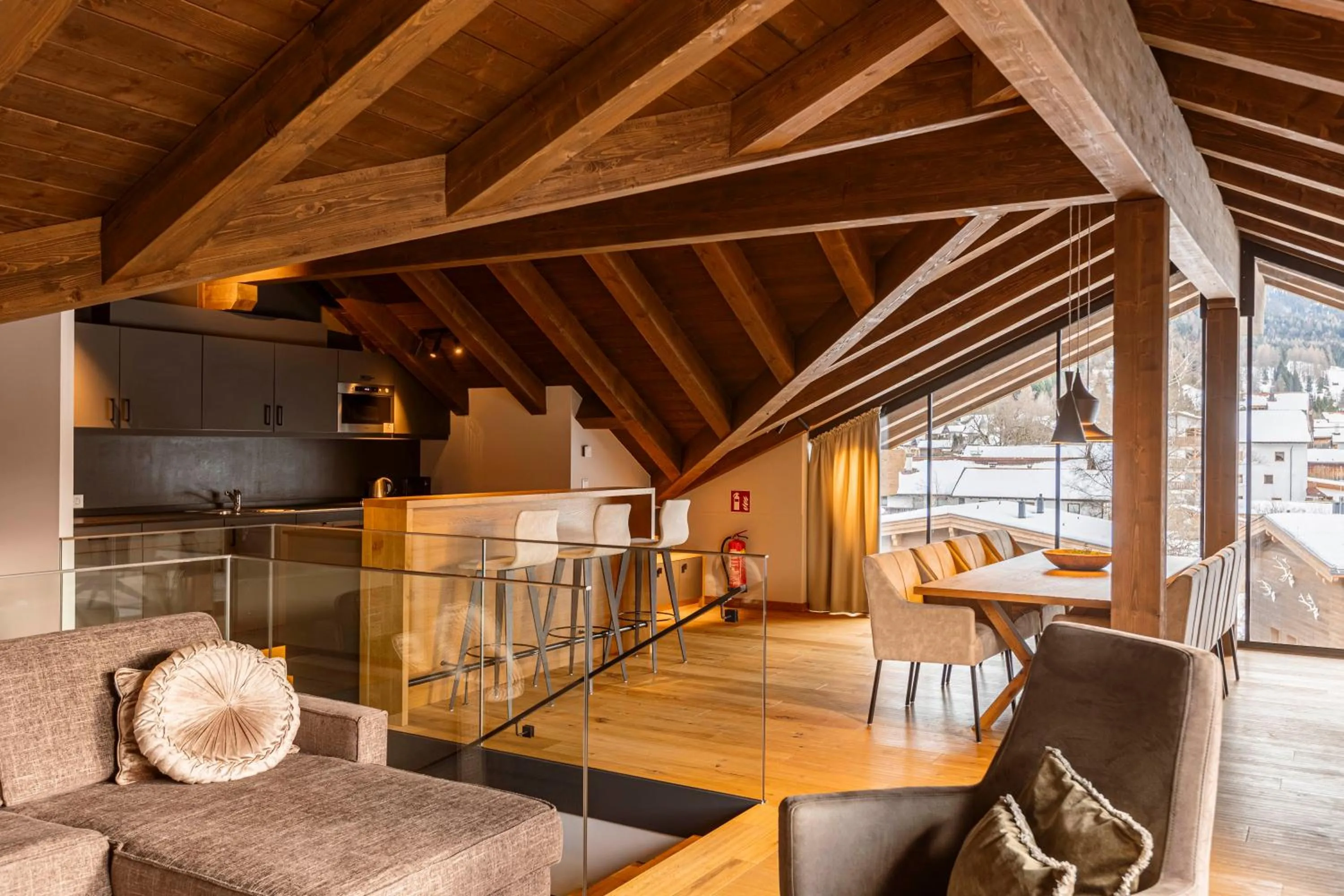 Living room in Bergresort Zugspitze Ehrwald by ALPS RESORTS