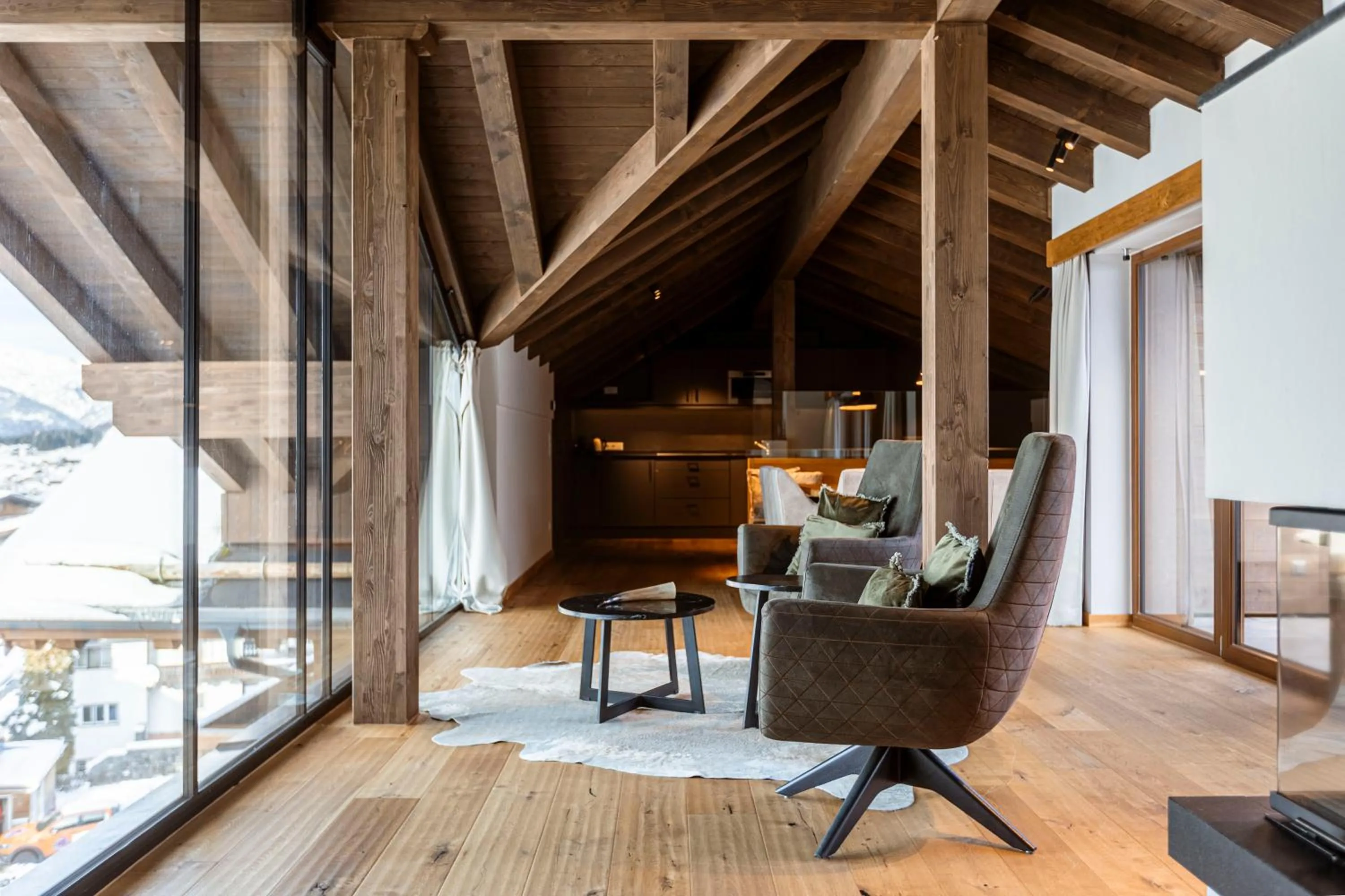 Living room in Bergresort Zugspitze Ehrwald by ALPS RESORTS
