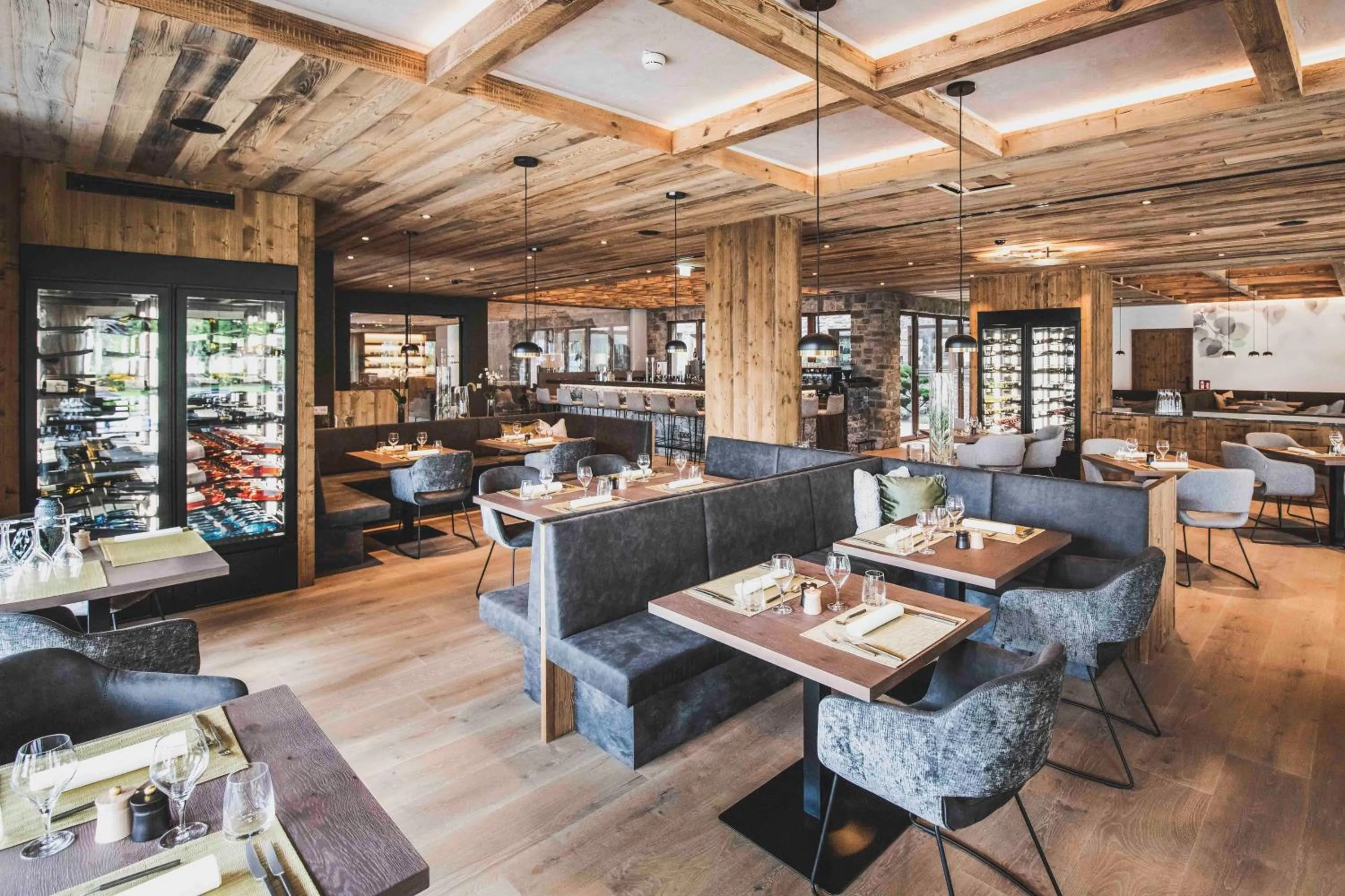 Restaurant/places to eat in Bergresort Zugspitze Ehrwald by ALPS RESORTS