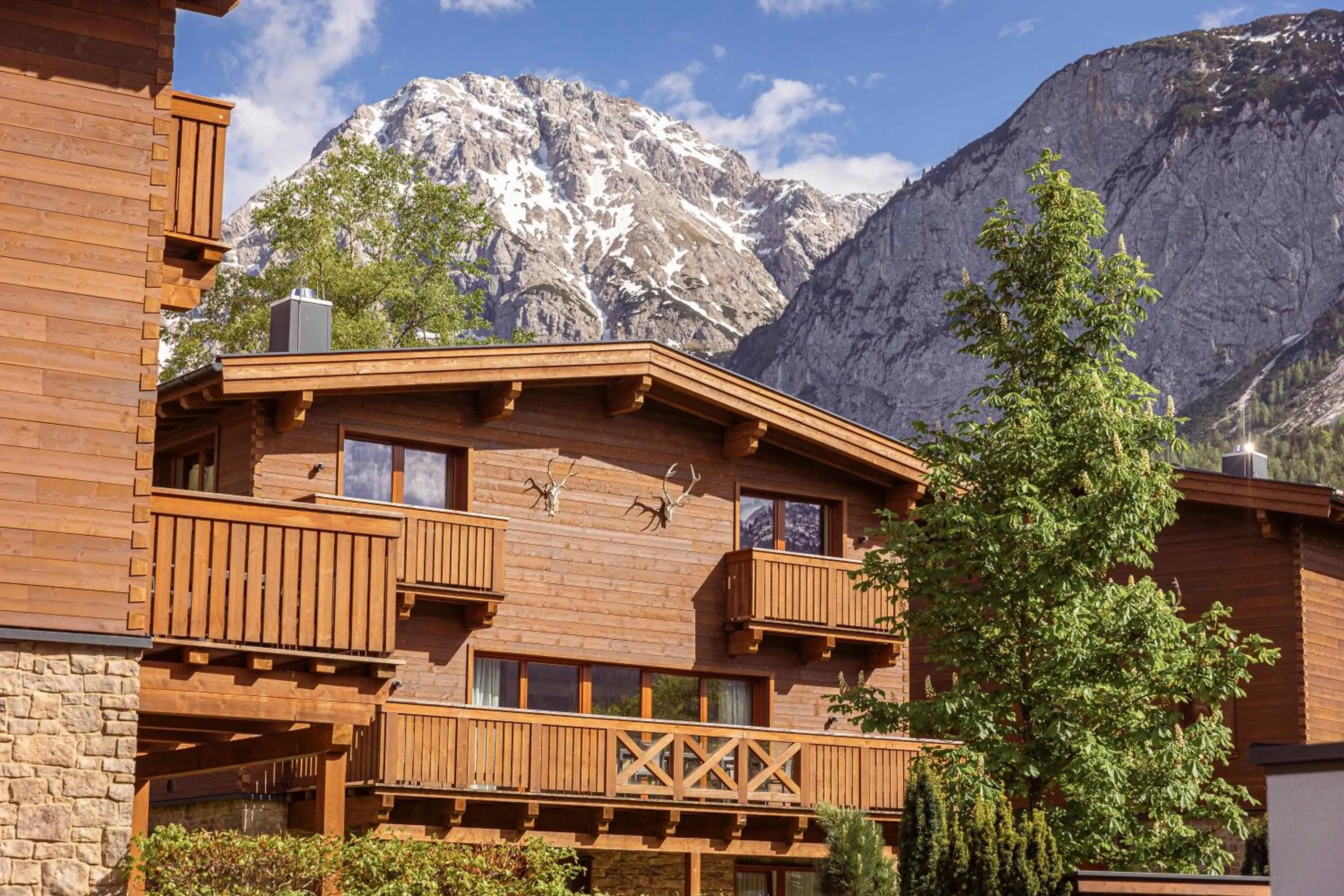 Property building in Bergresort Zugspitze Ehrwald by ALPS RESORTS
