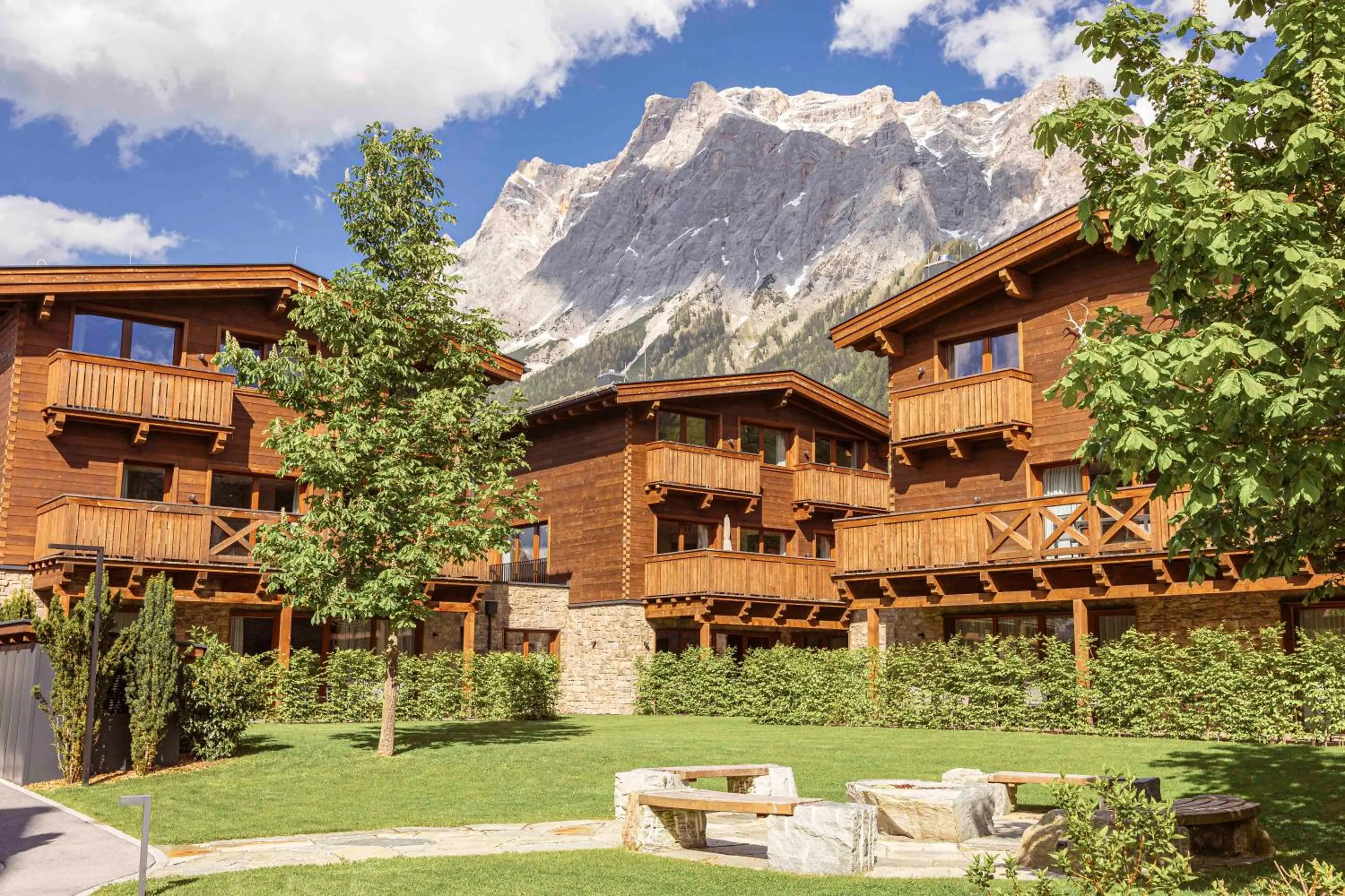 Property building in Bergresort Zugspitze Ehrwald by ALPS RESORTS