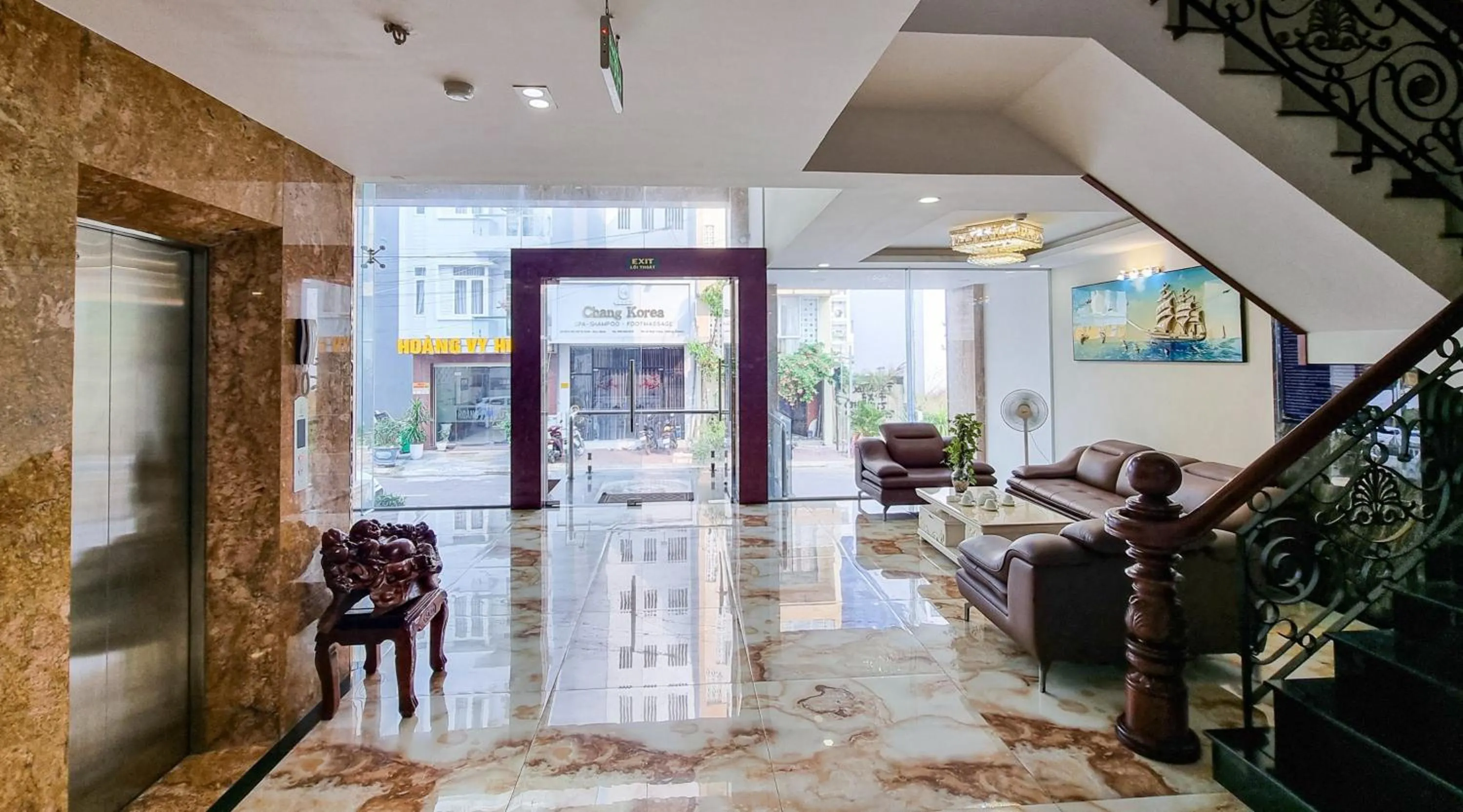 Lobby or reception in Xavia Hotel Quy Nhơn