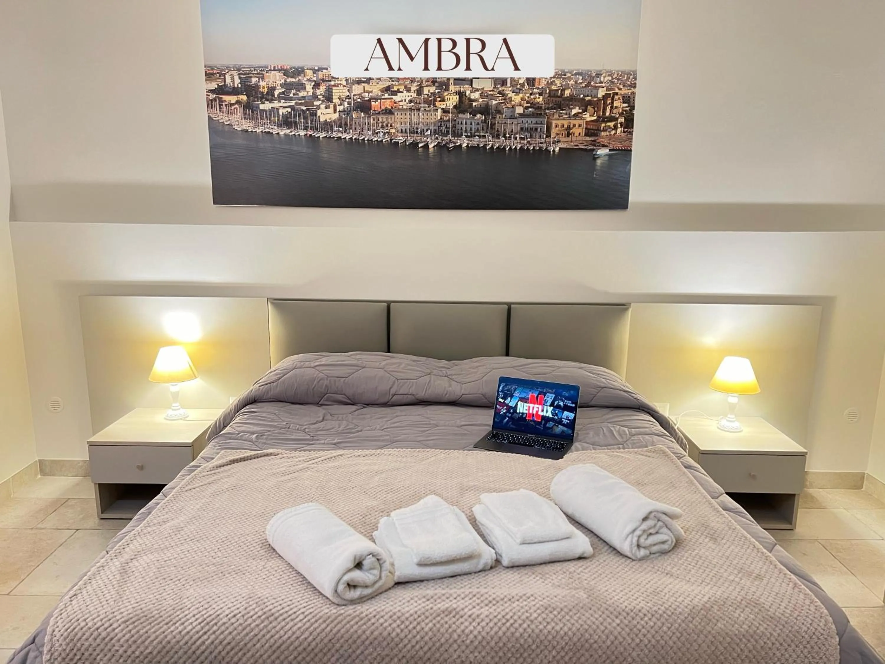 Bed in Residence Lori