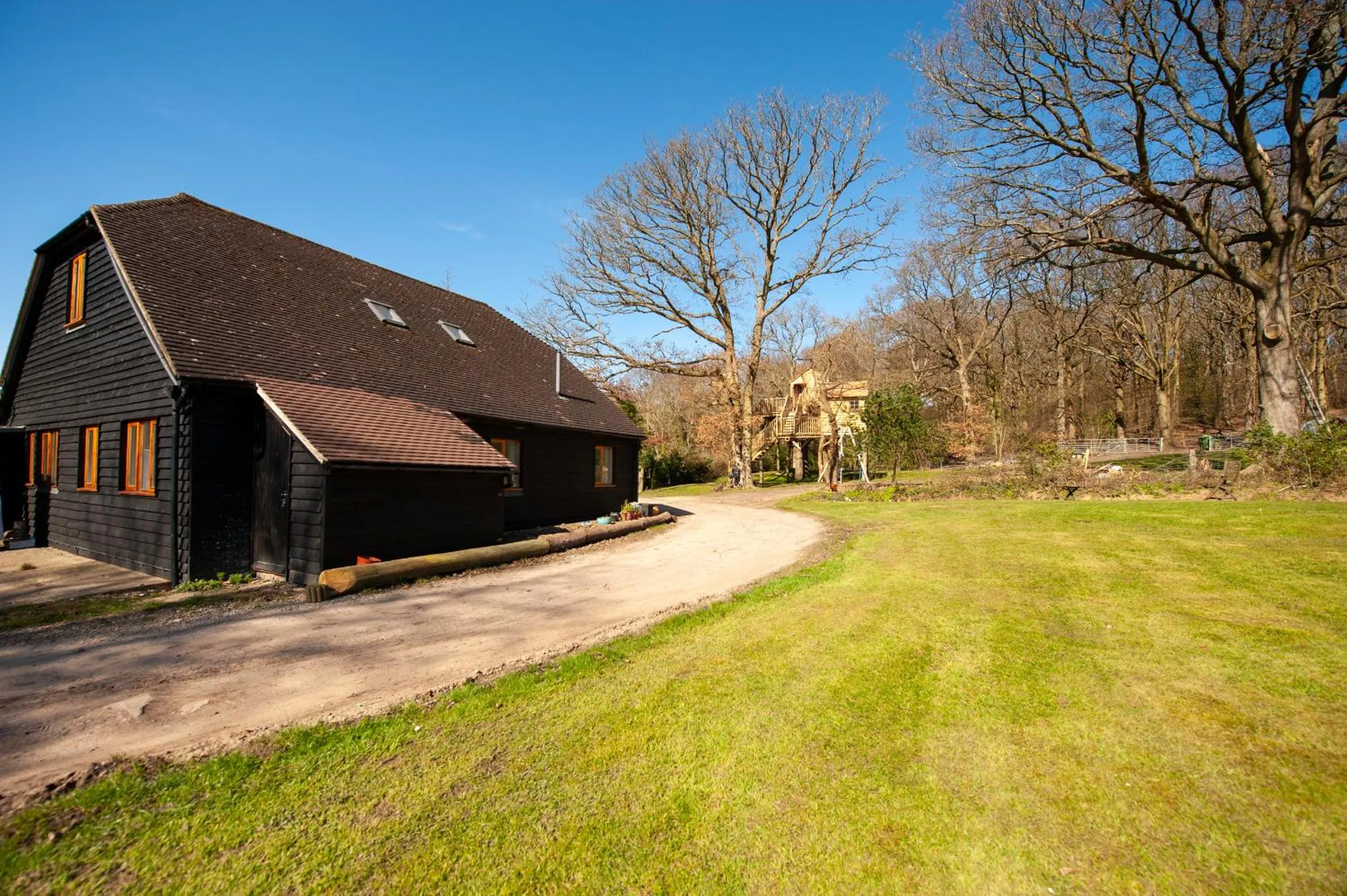 Property building in Oakside Lodge Guest House