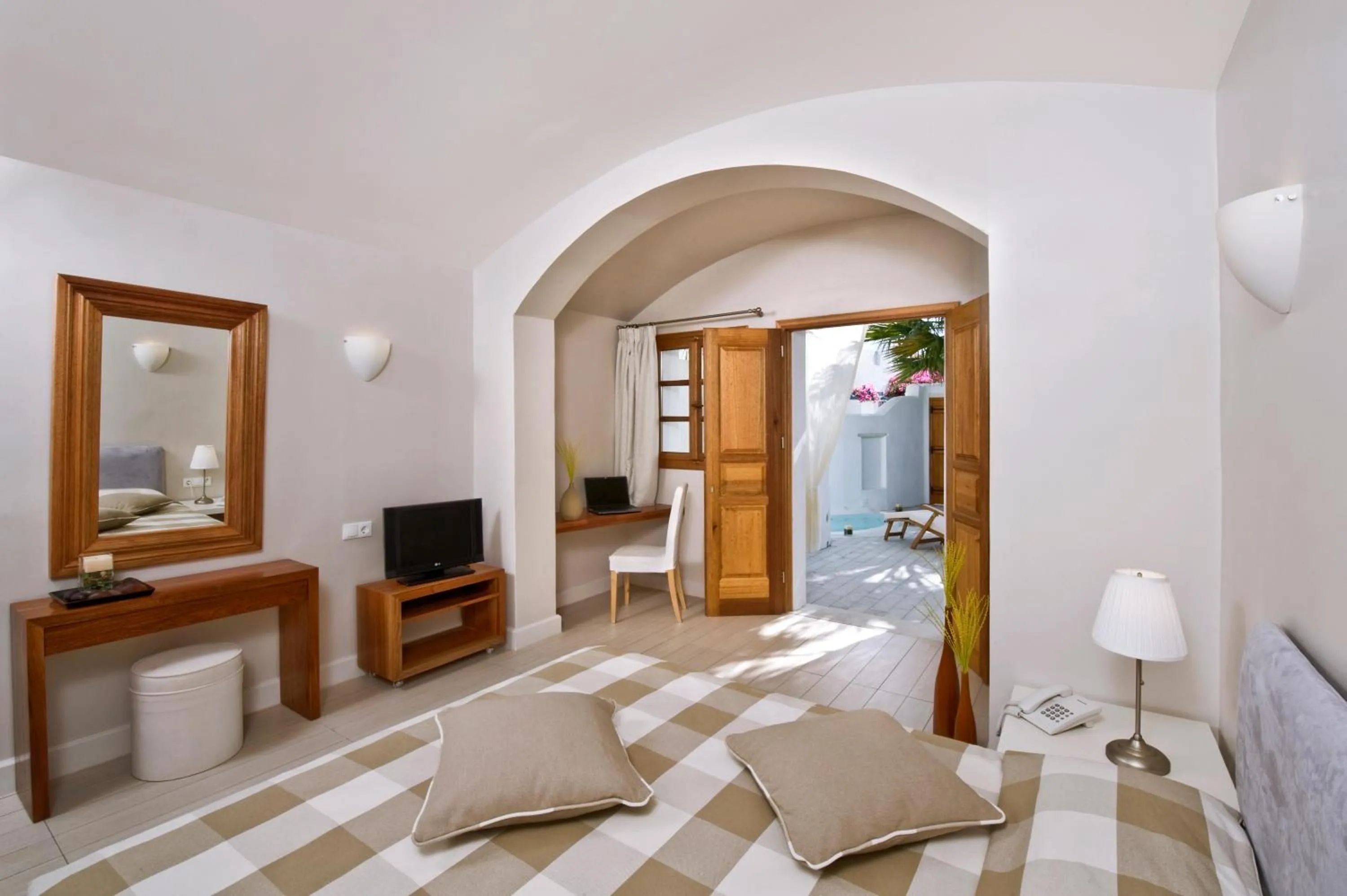 Photo of the whole room, Bed in Meltemi Village Hotel