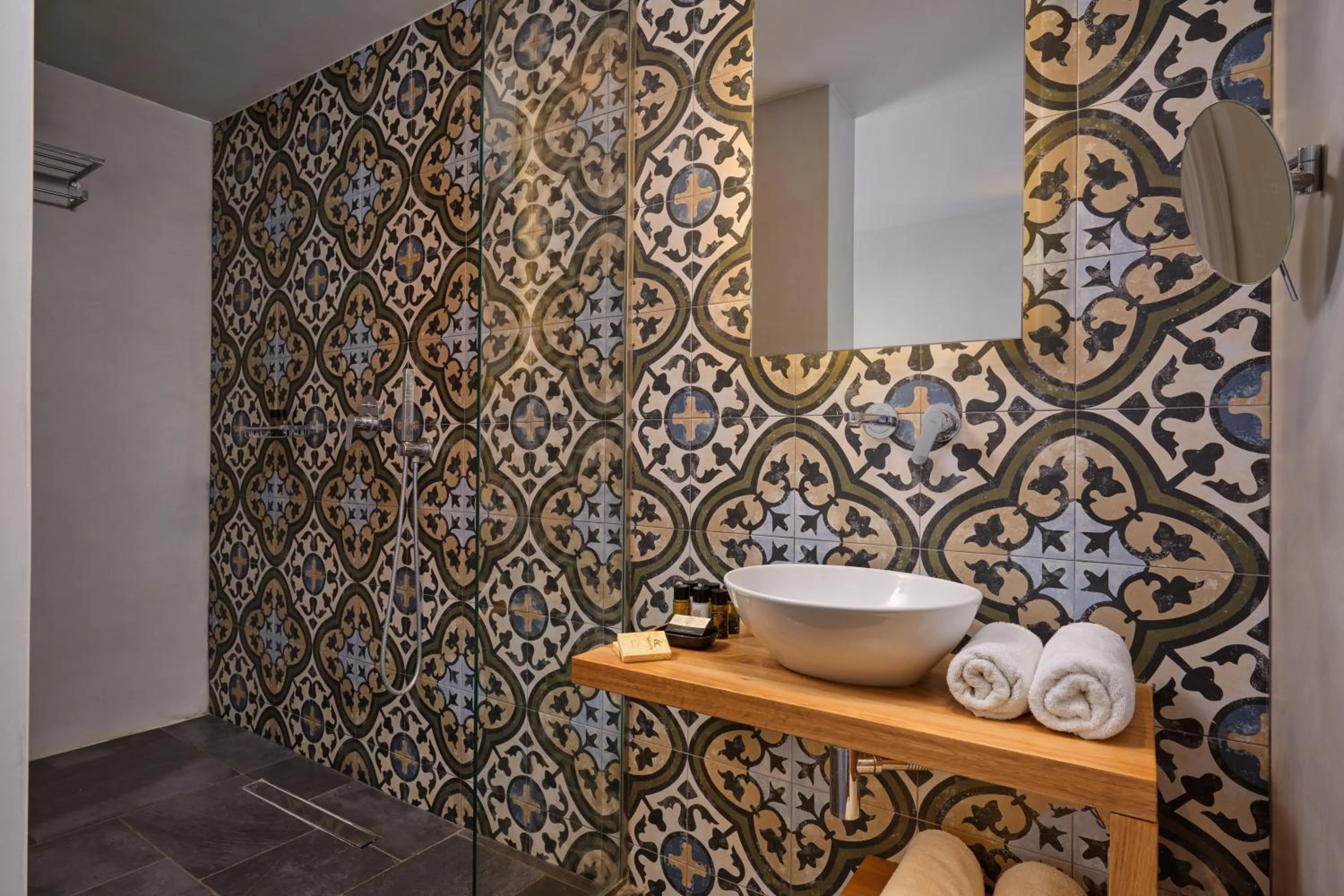 Bathroom in Meltemi Village Hotel