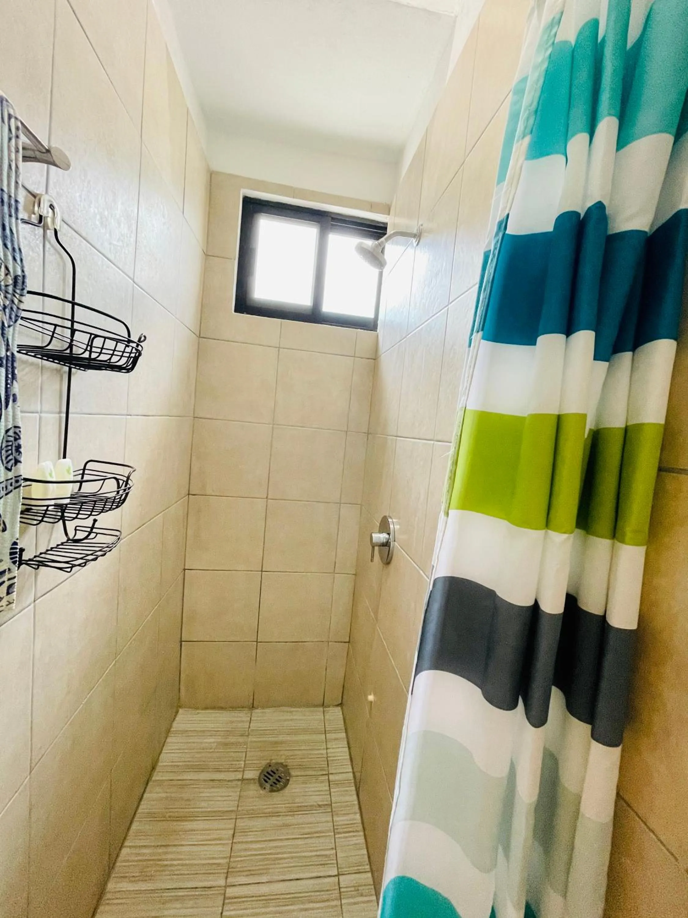 Shower in SuitesMB