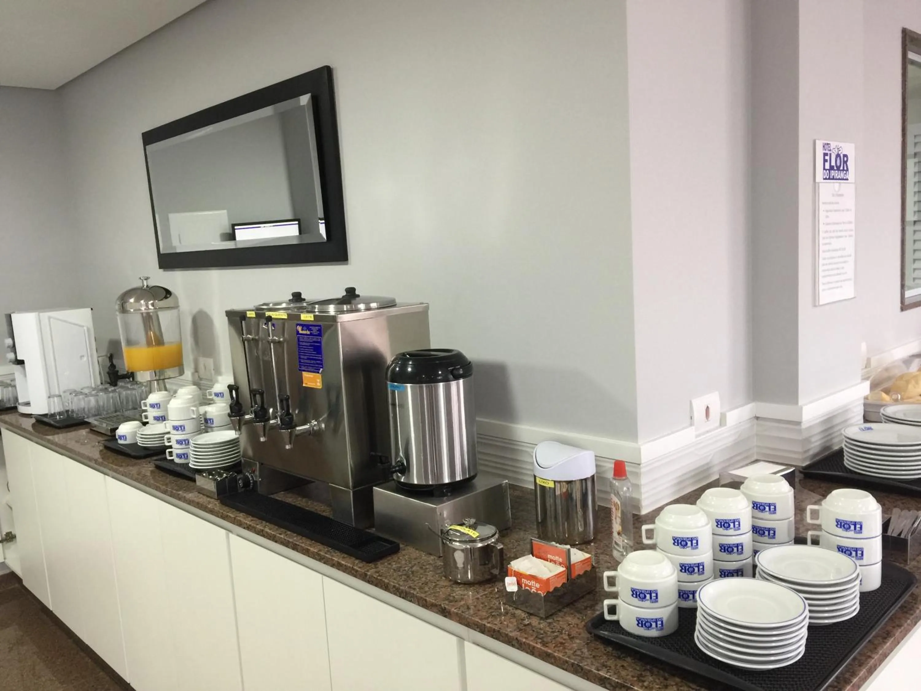 Buffet breakfast in Hotel Flor do Ipiranga (Adult Only)