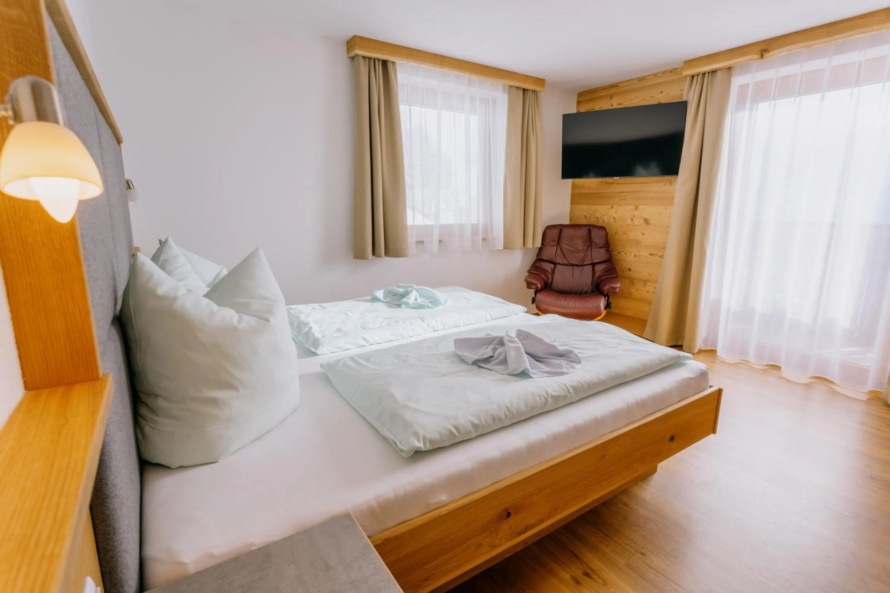 Photo of the whole room, Bed in Pension Bergbauernhof Irxner