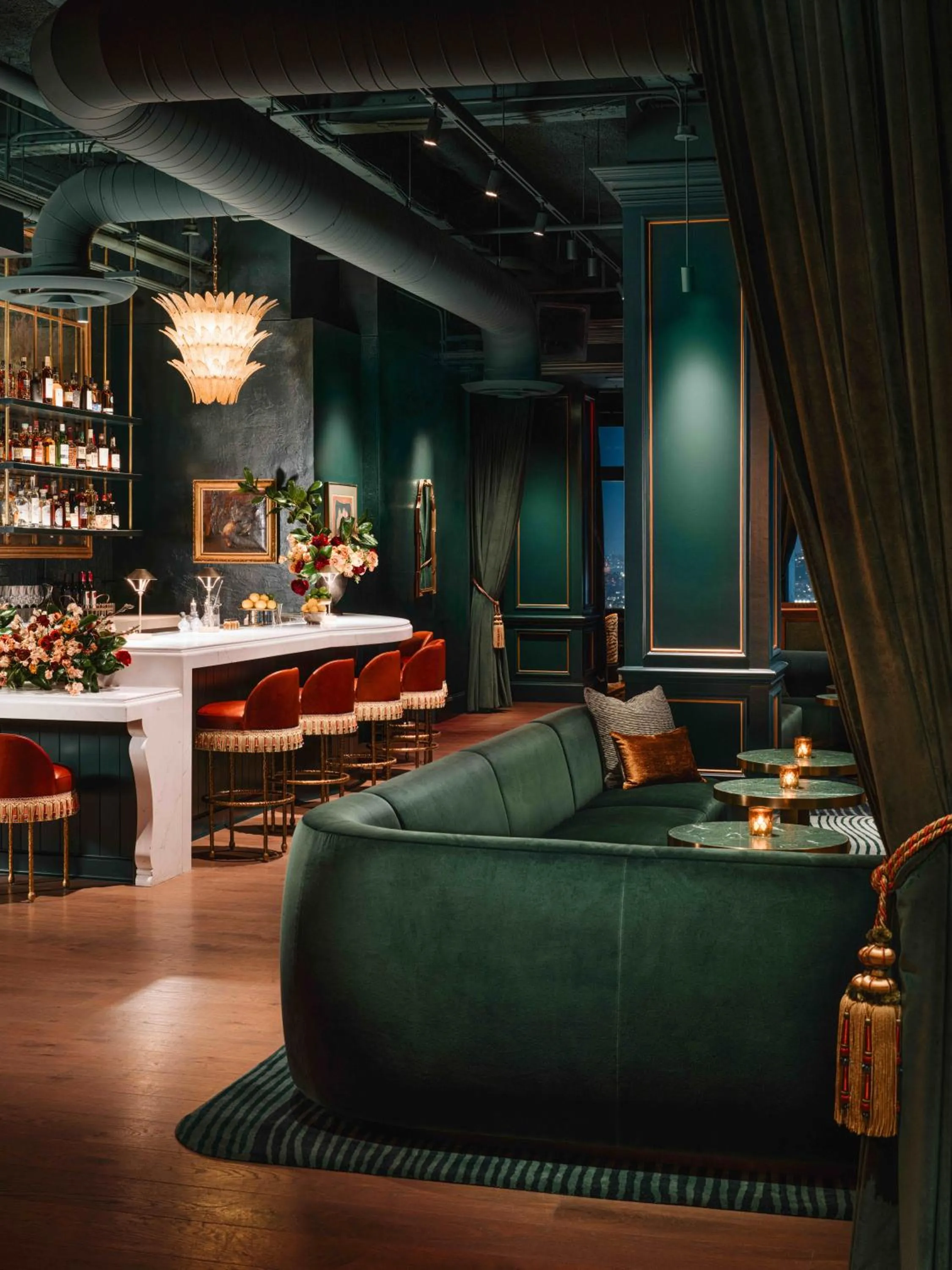 Restaurant/places to eat in Beacon Grand, A Union Square Hotel