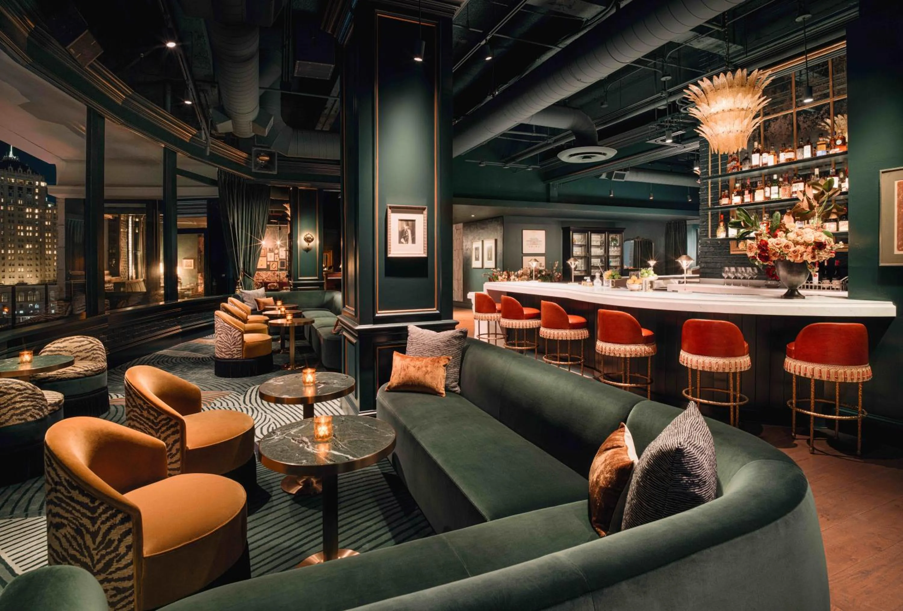 Restaurant/places to eat in Beacon Grand, A Union Square Hotel