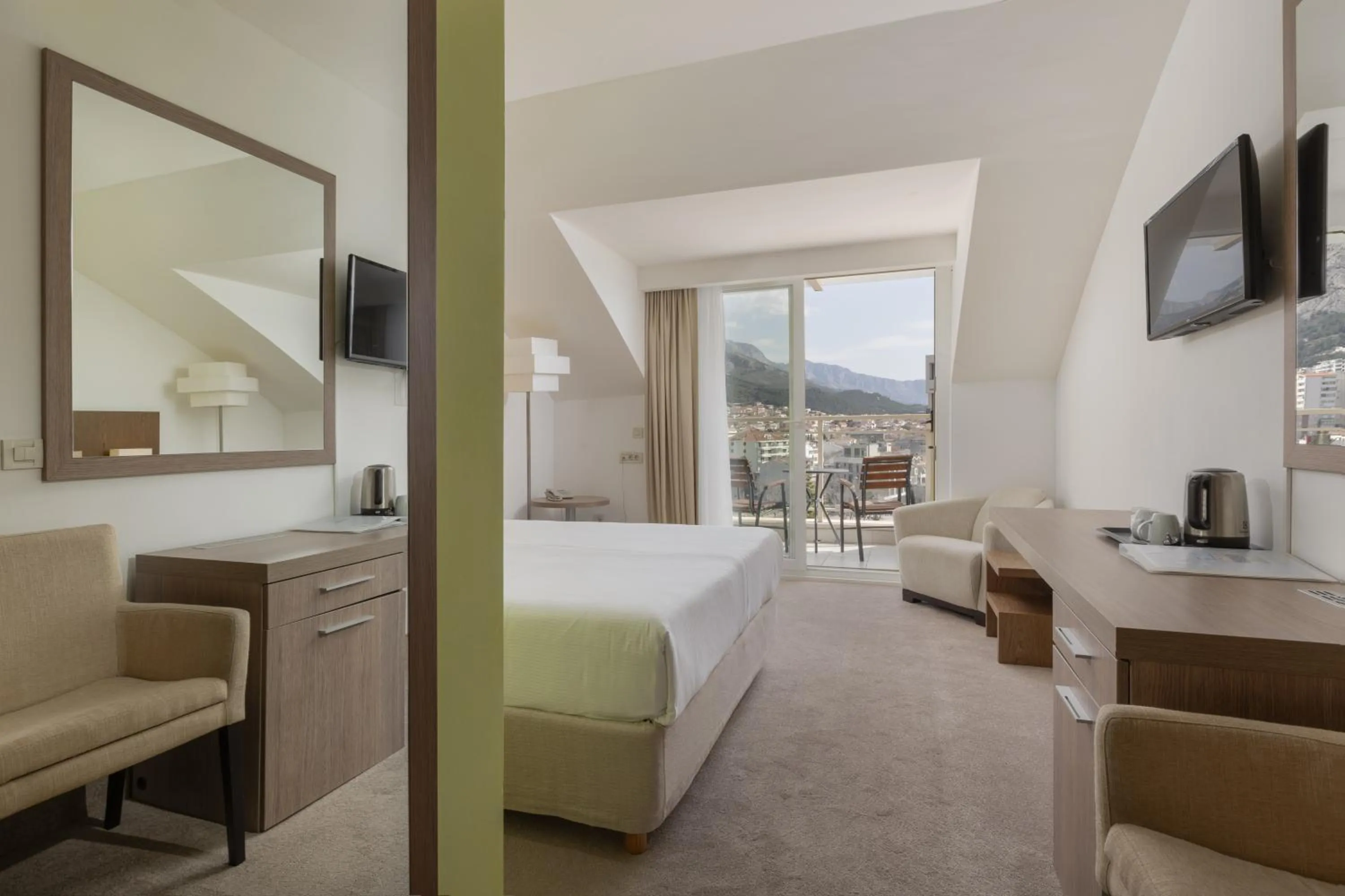 Bedroom, Bed in Hotel Park Makarska