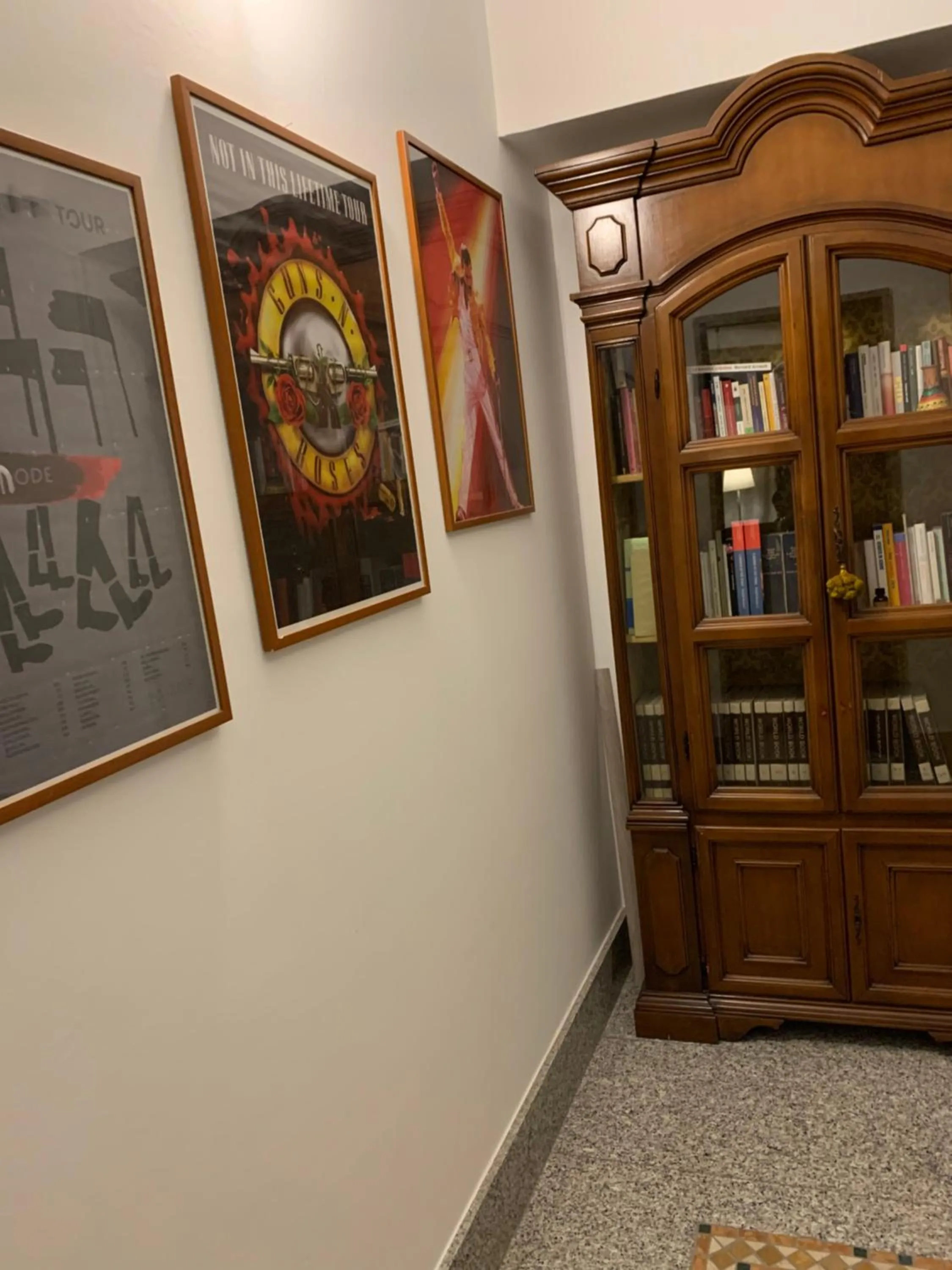 Residence San Pietro Book sharing