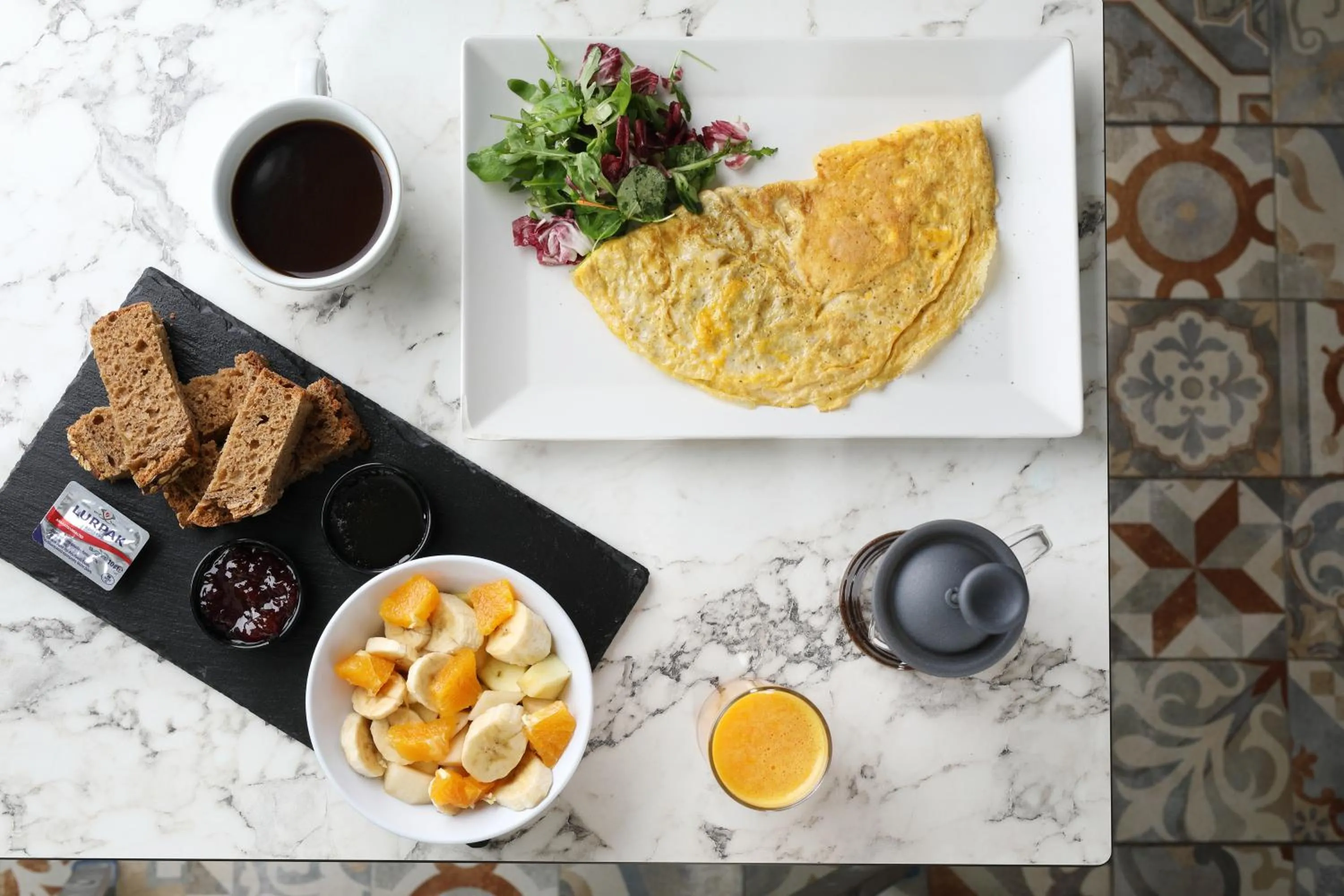 Breakfast in Athens21