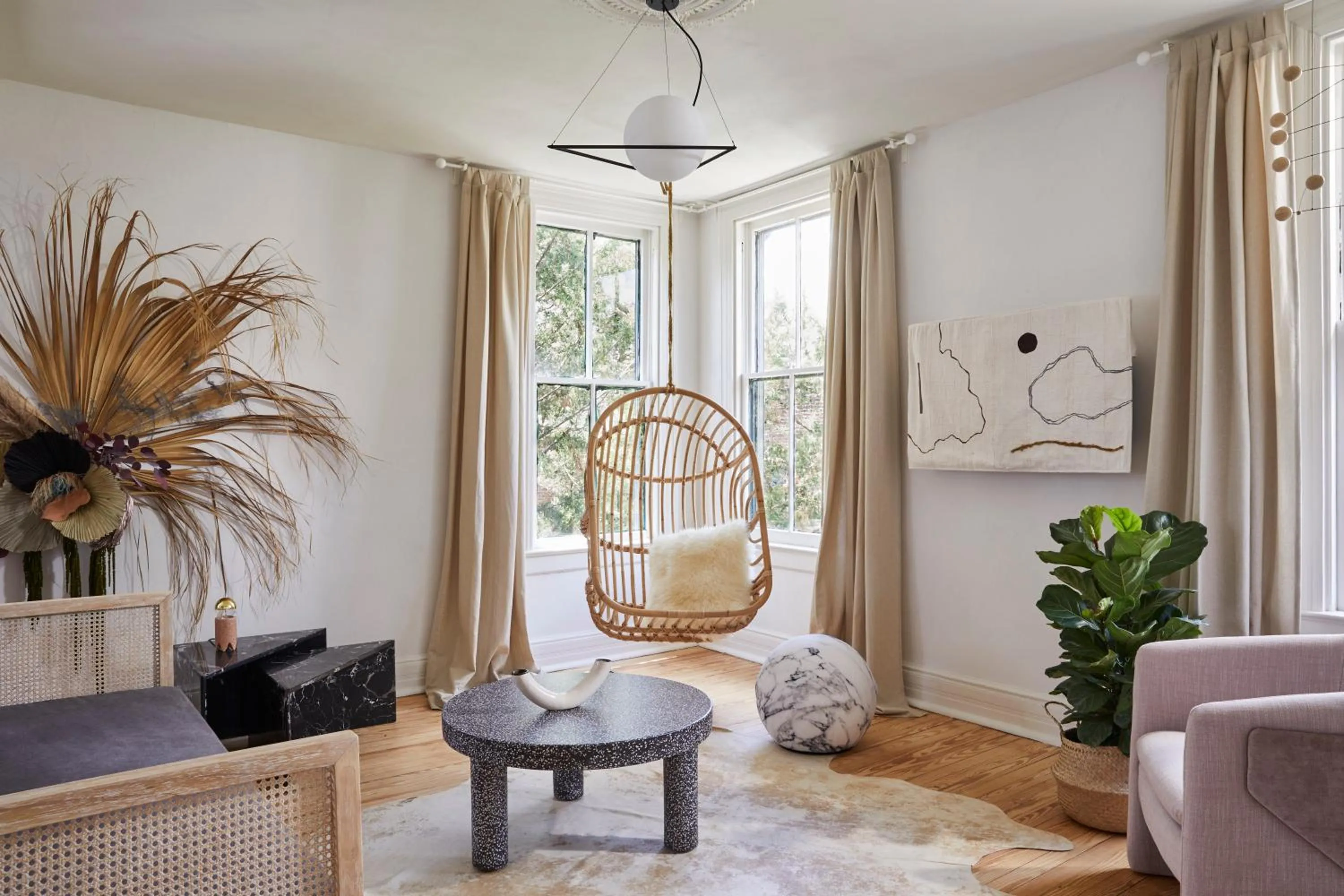 Living room in DREAMERS bnb