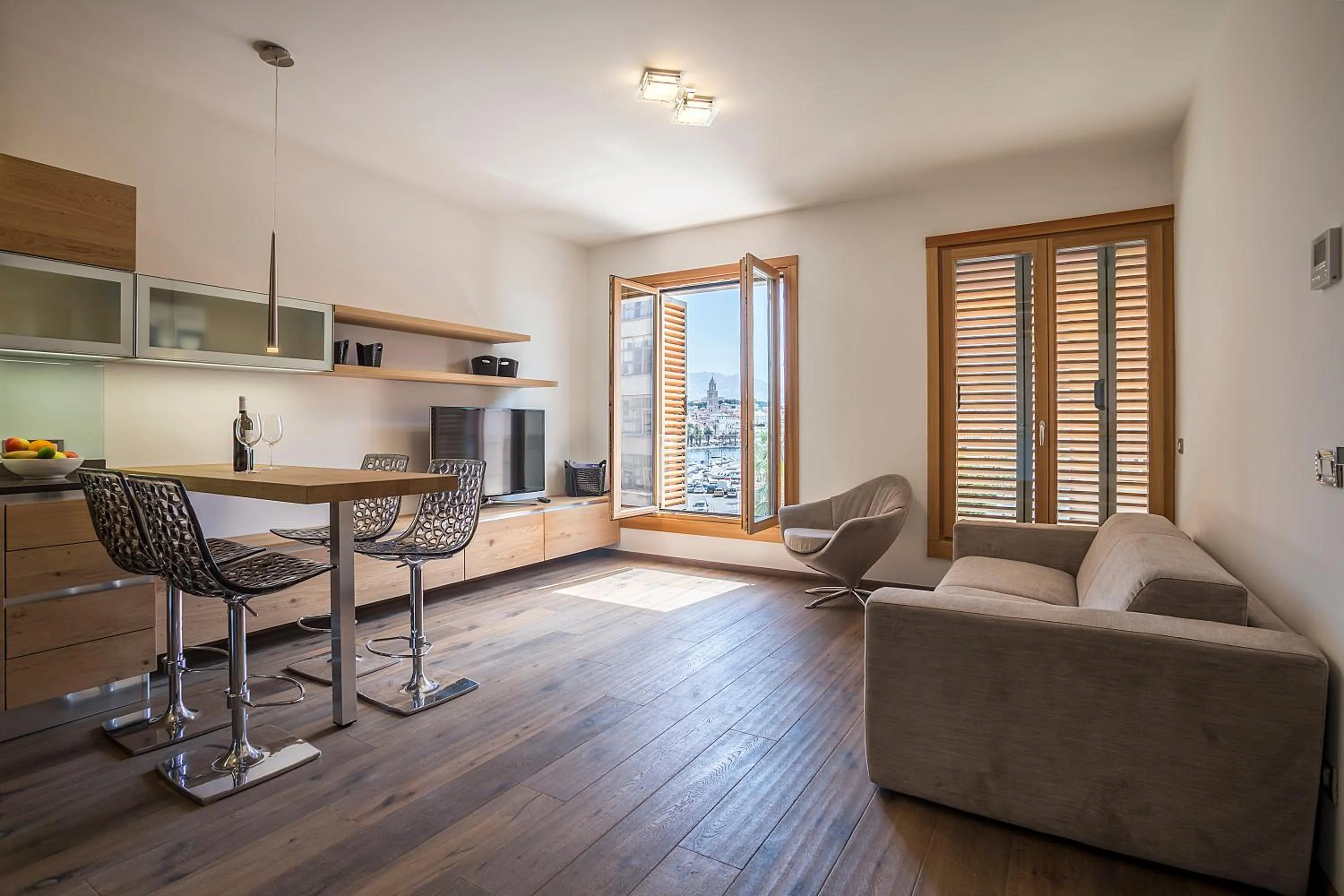 Property building in Seaview Luxury Retreat