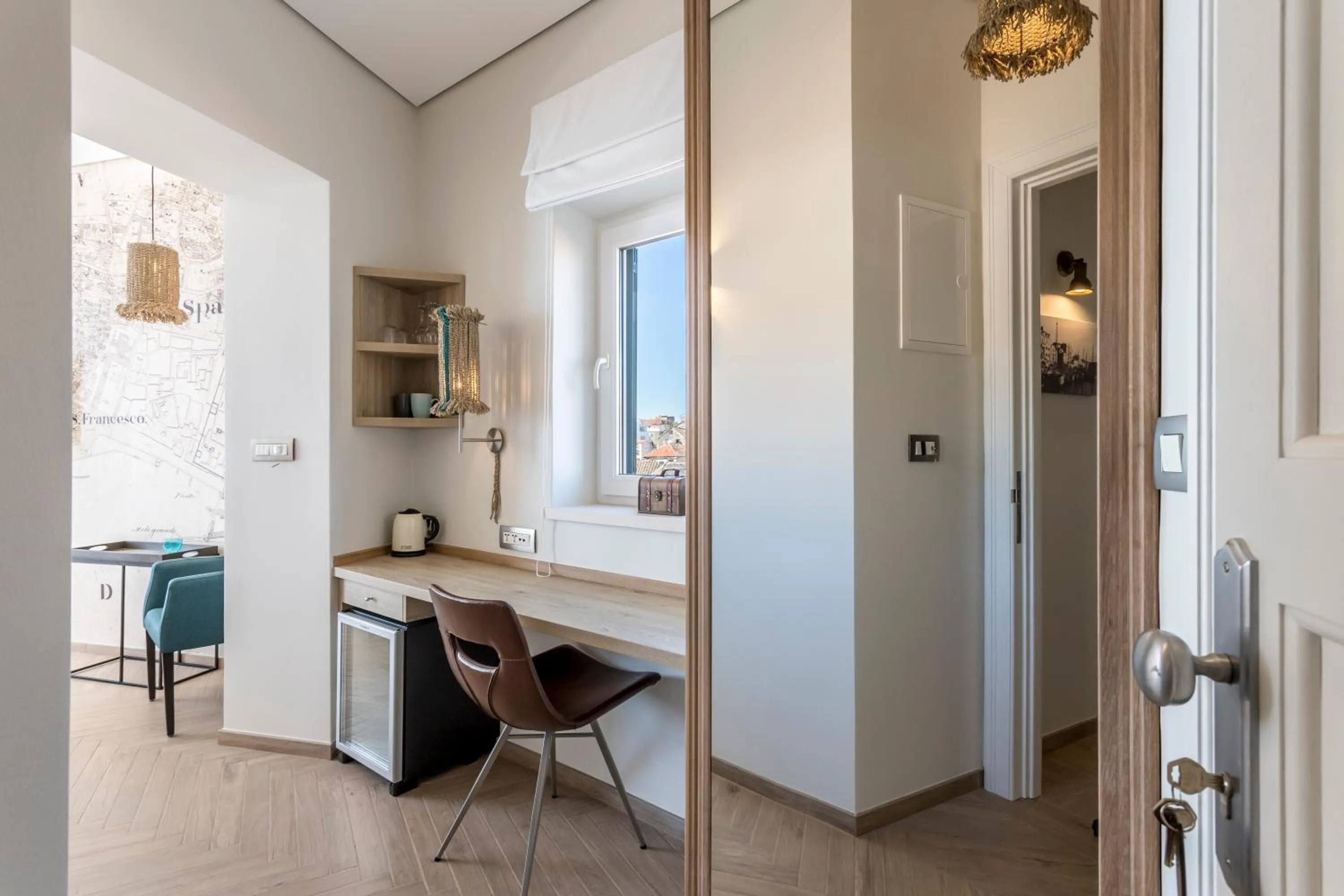 Seating area in Seaview Luxury Retreat