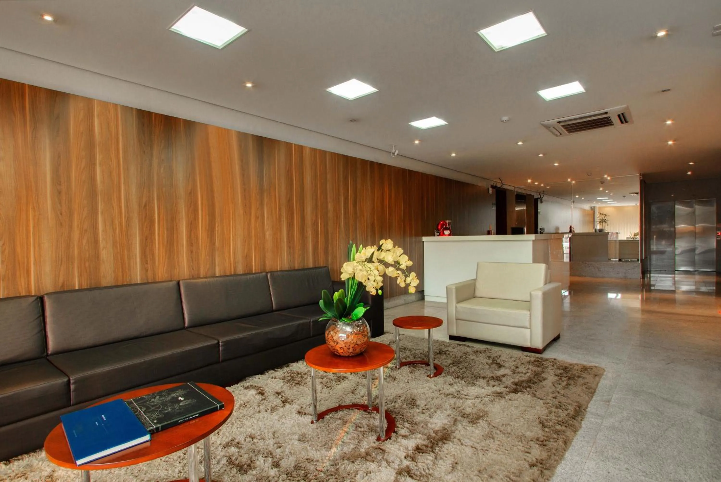 Lobby or reception in Brisa Tower Hotel