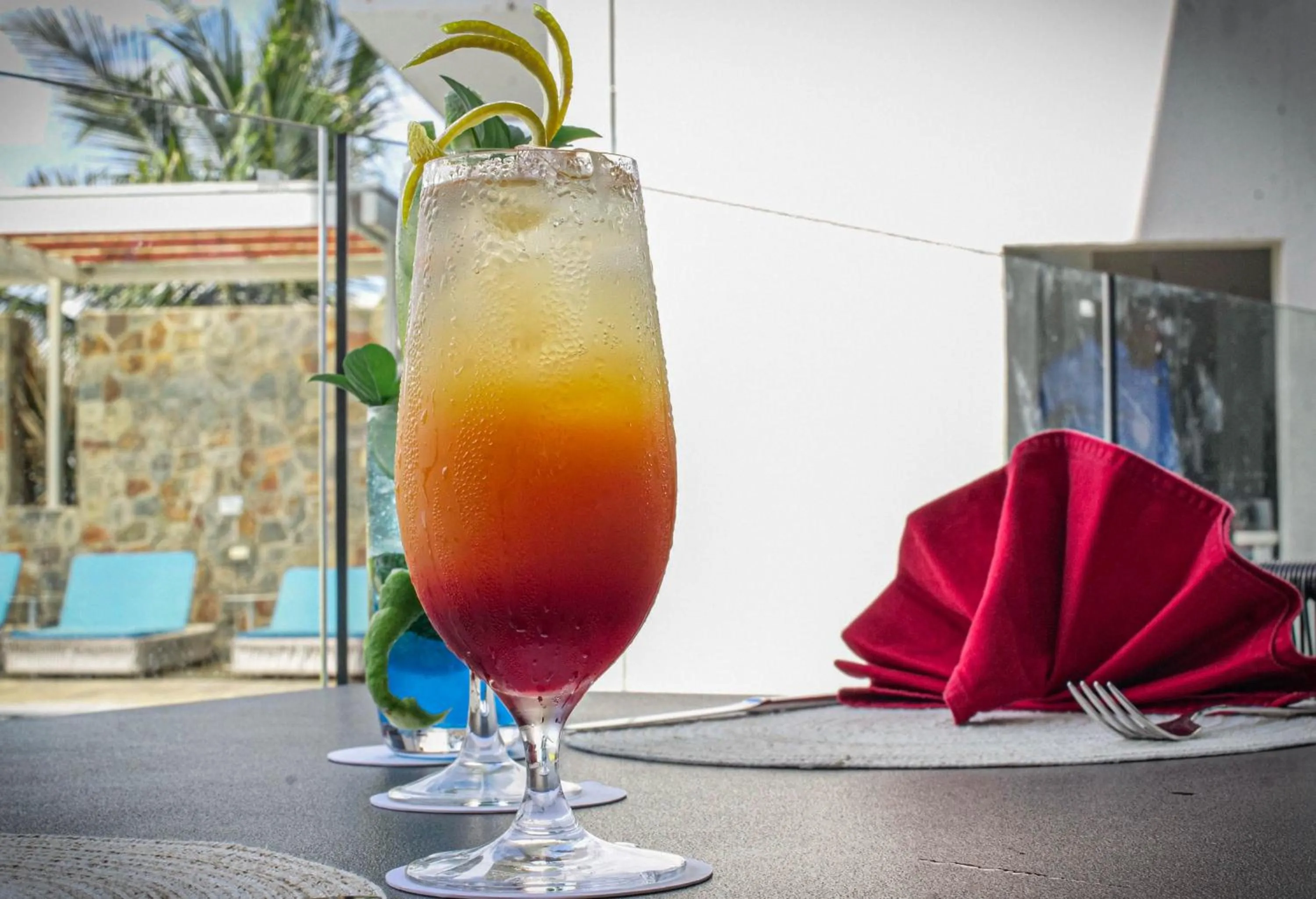 Food and drinks in Loloata Island Resort