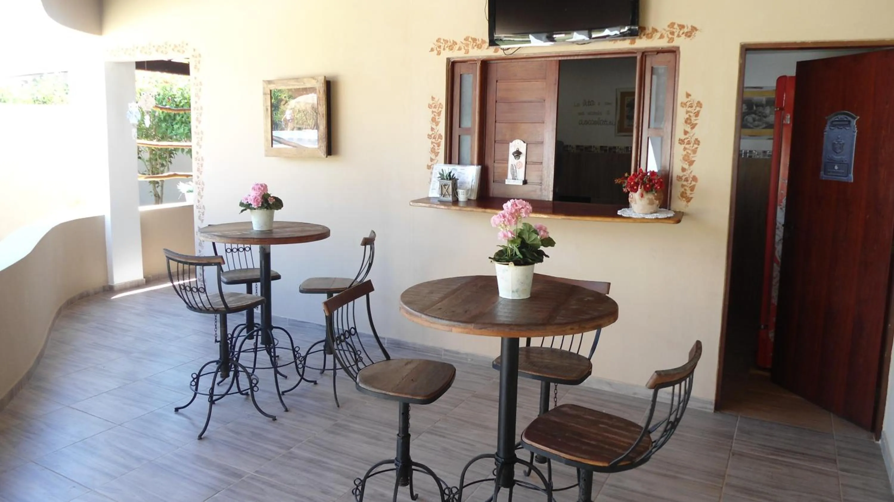 Lounge or bar in Fazenda Fiore Resort
