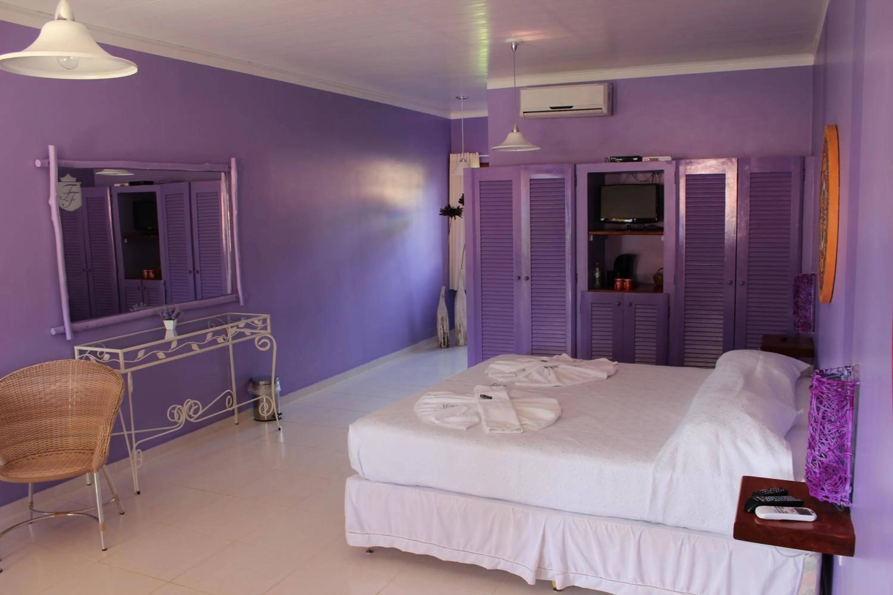 Photo of the whole room, Bed in Fazenda Fiore Resort