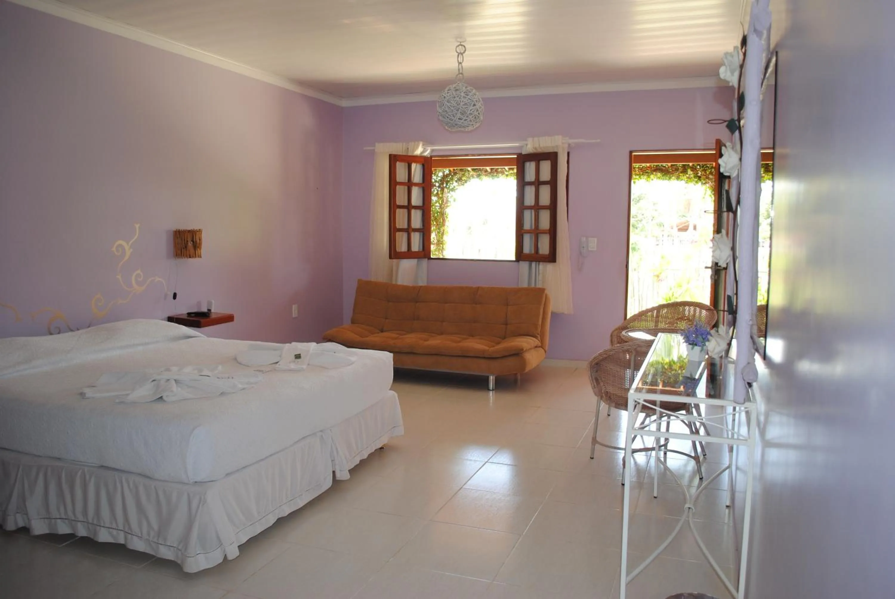 Photo of the whole room, Bed in Fazenda Fiore Resort