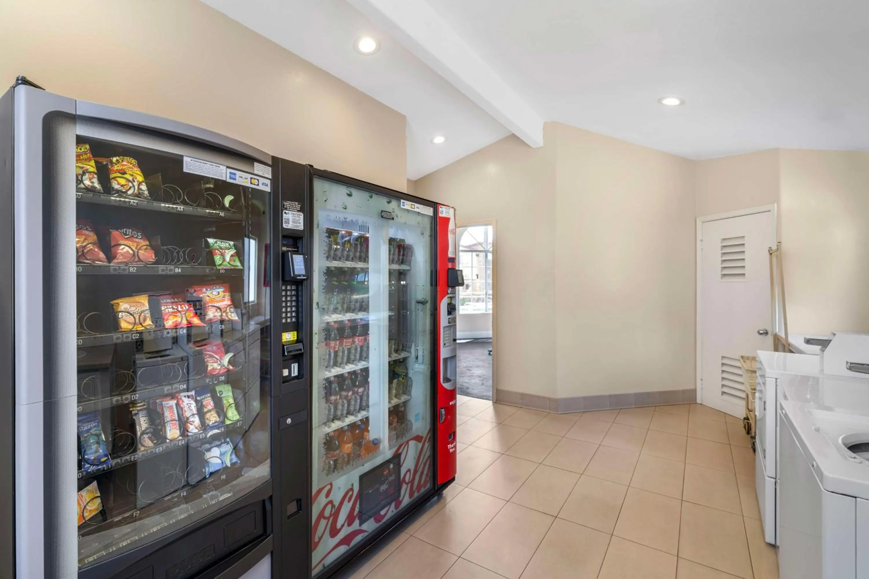 Property building in Best Western Oxnard Inn