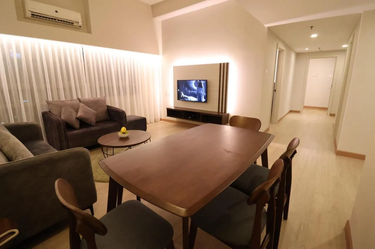 Crown Regency Serviced Suites