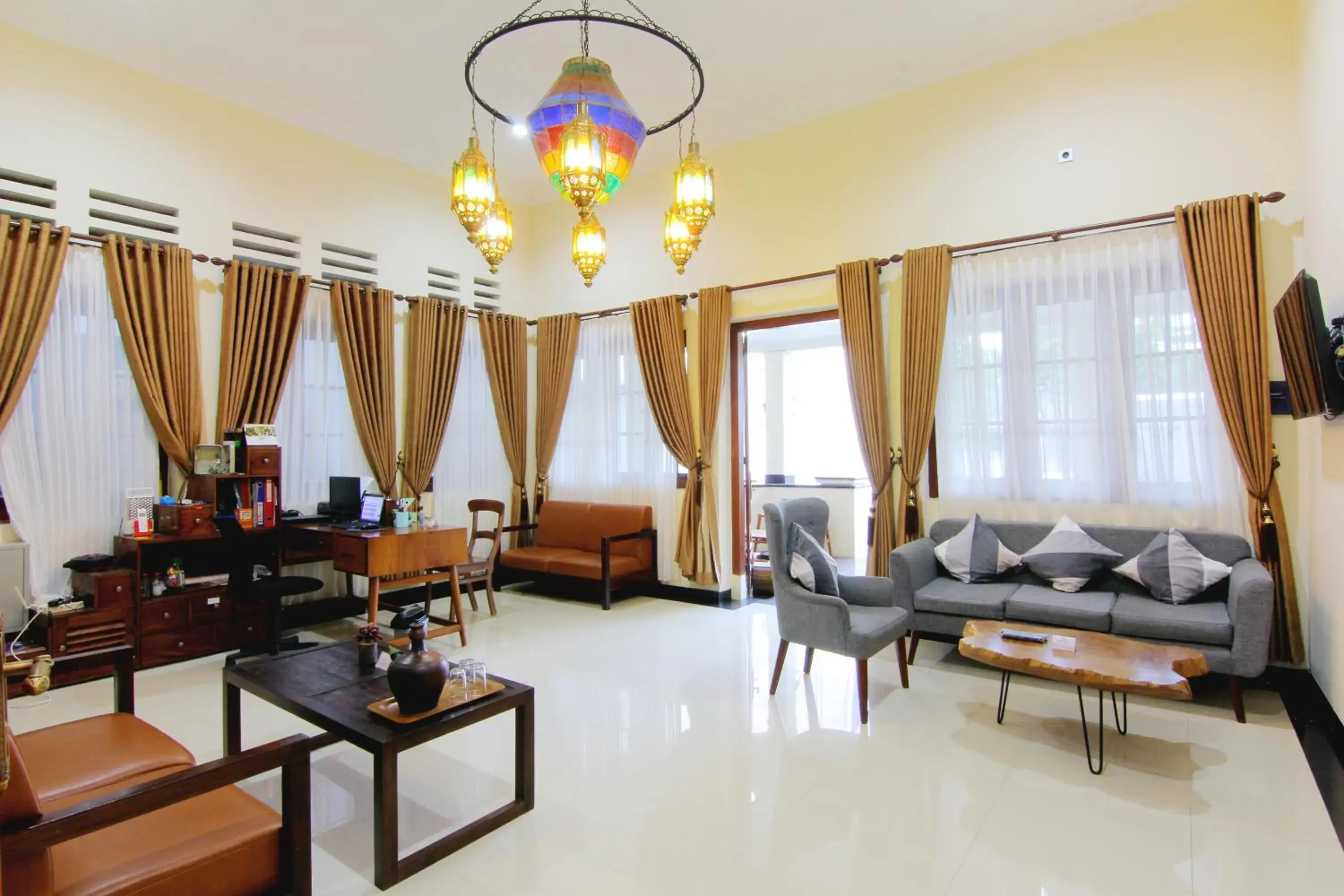 Musafir Guest House Syariah Musafir Guest House Syariah