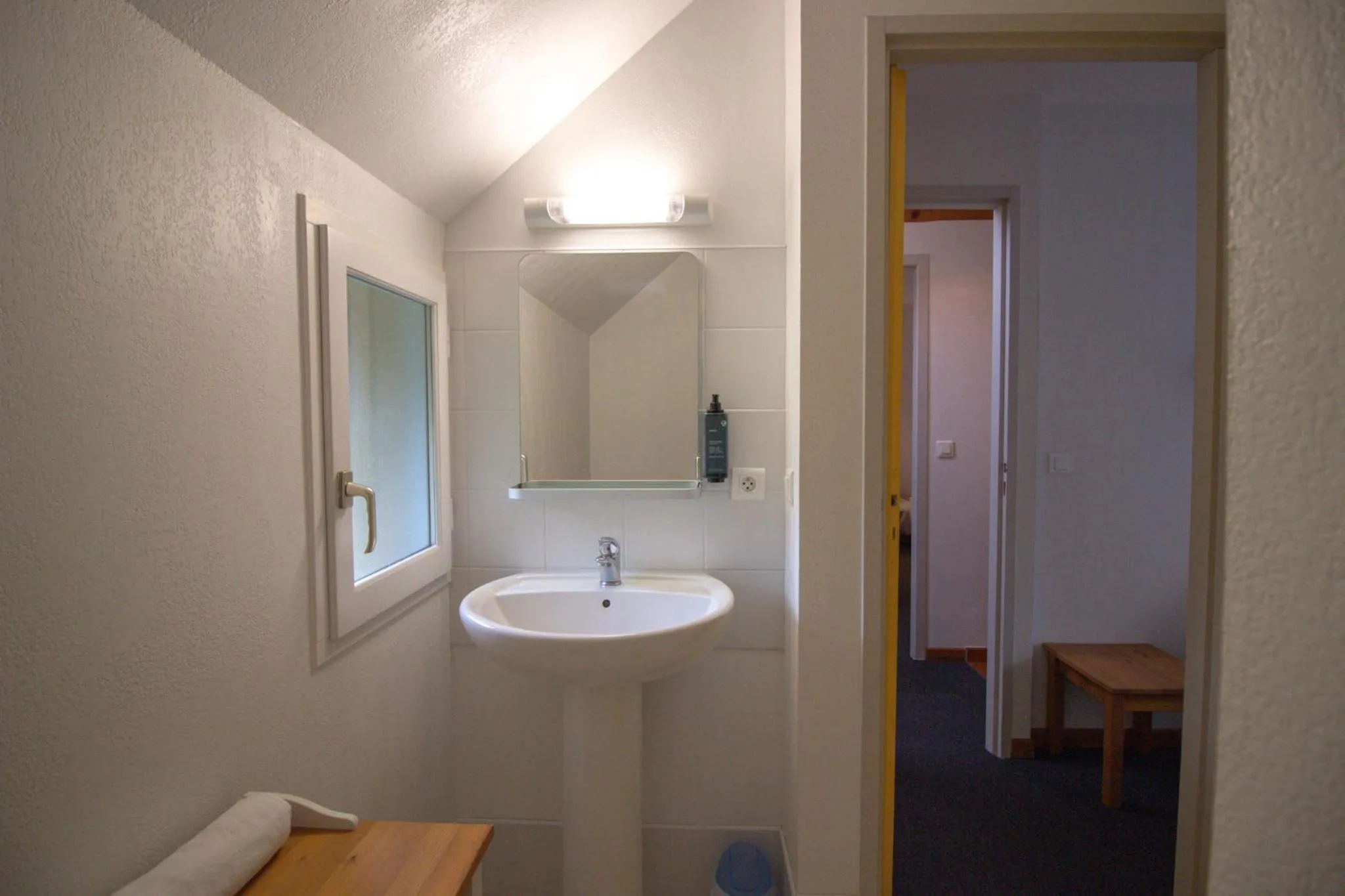 Bathroom in Garden & City Bagnères-de-Bigorre - Domaine de Ramonjuan