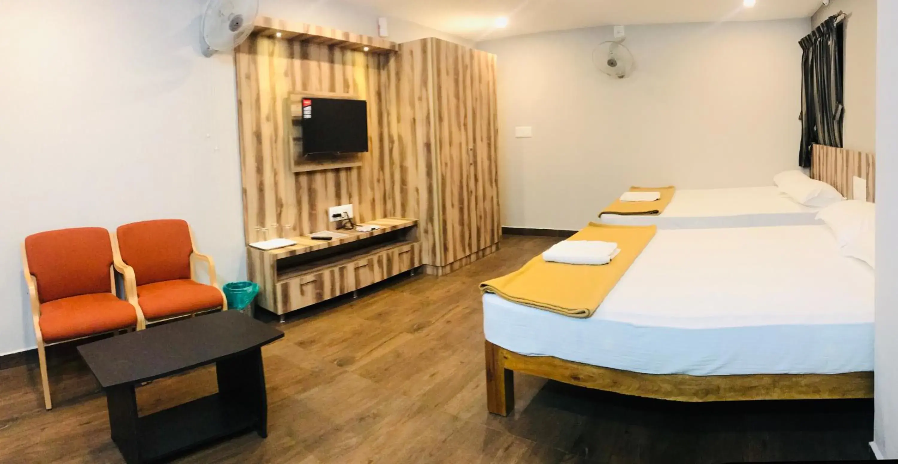 Quadruple Room with Balcony in Sharada Residency Quadruple Room with Balcony in Sharada Residency