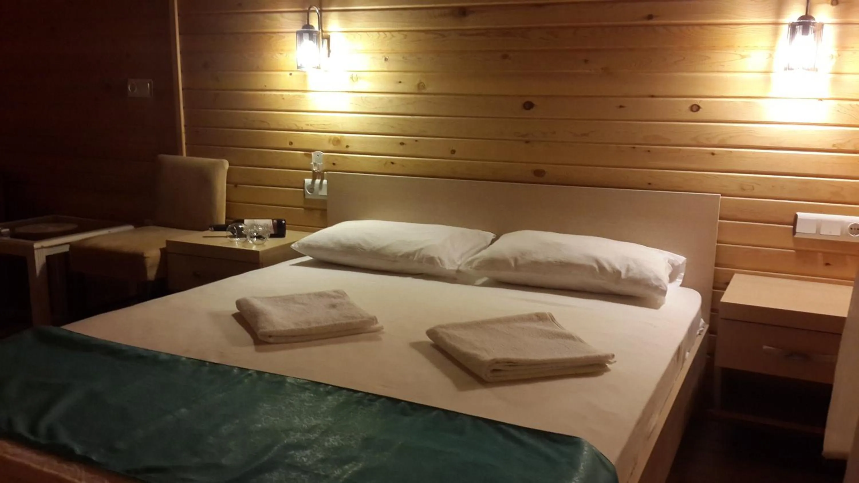 Bed in Turkuaz Bungalows