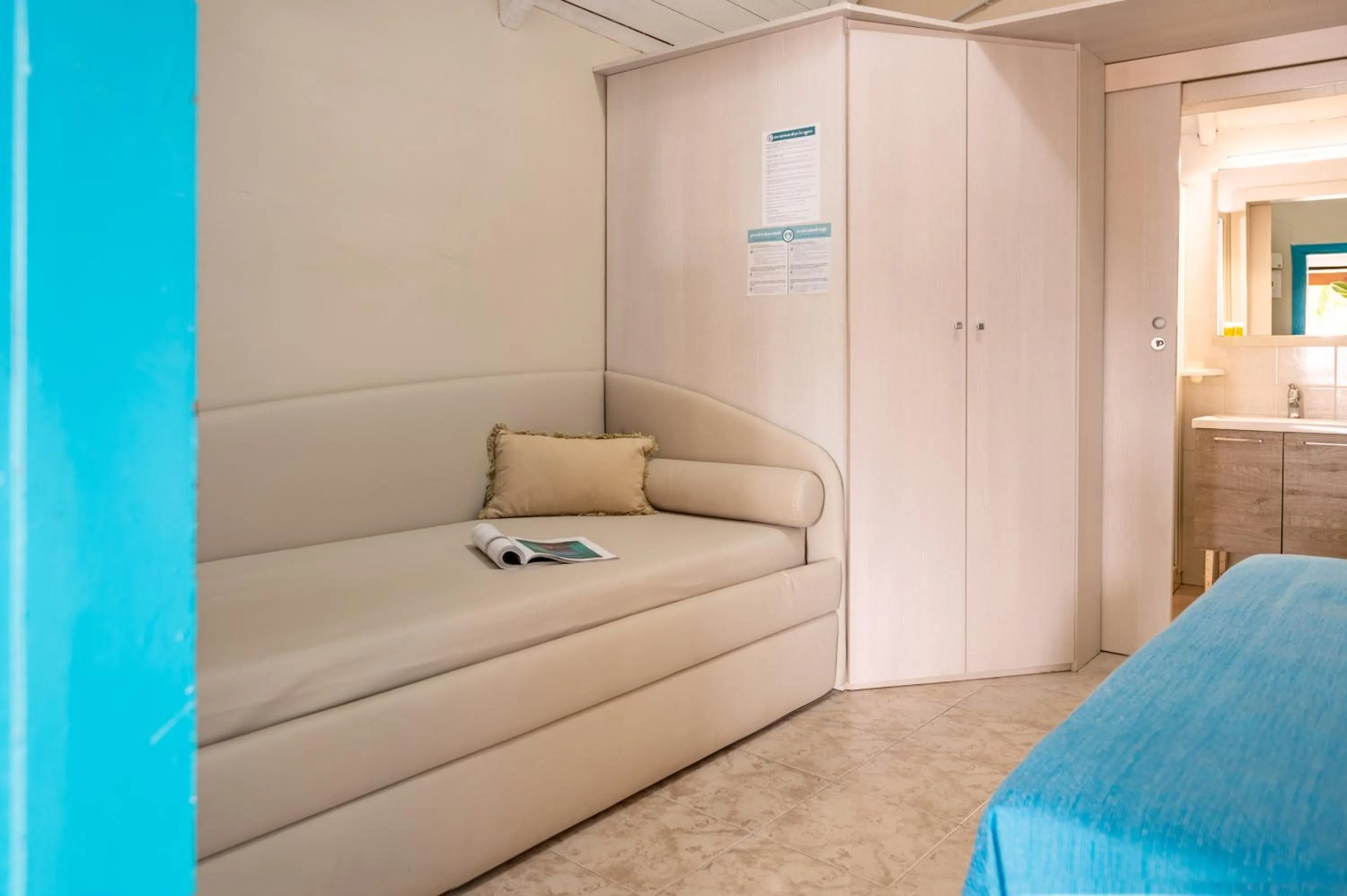 Shower, Bed in Resort Baia del Silenzio