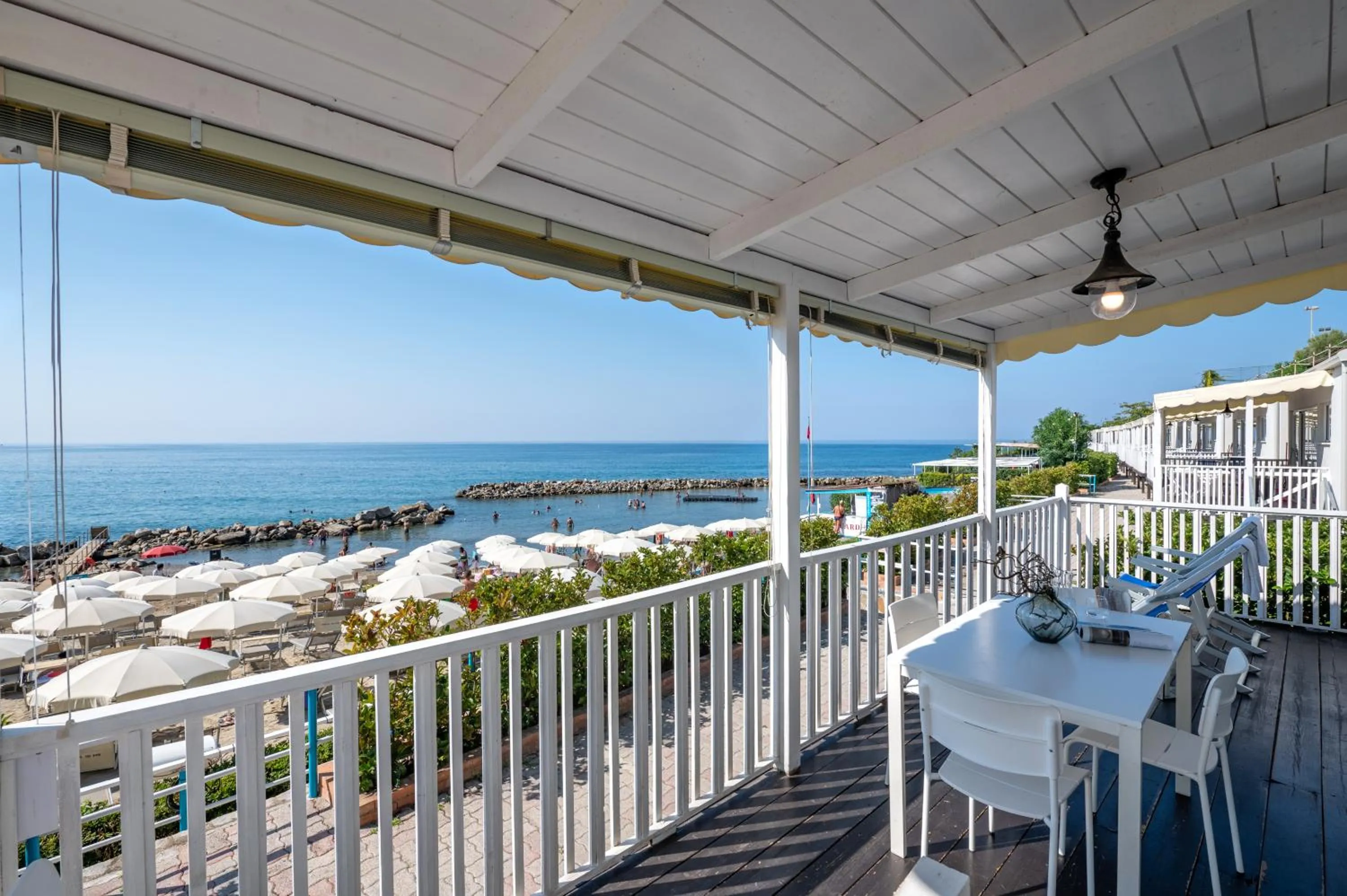 Patio in Resort Baia del Silenzio