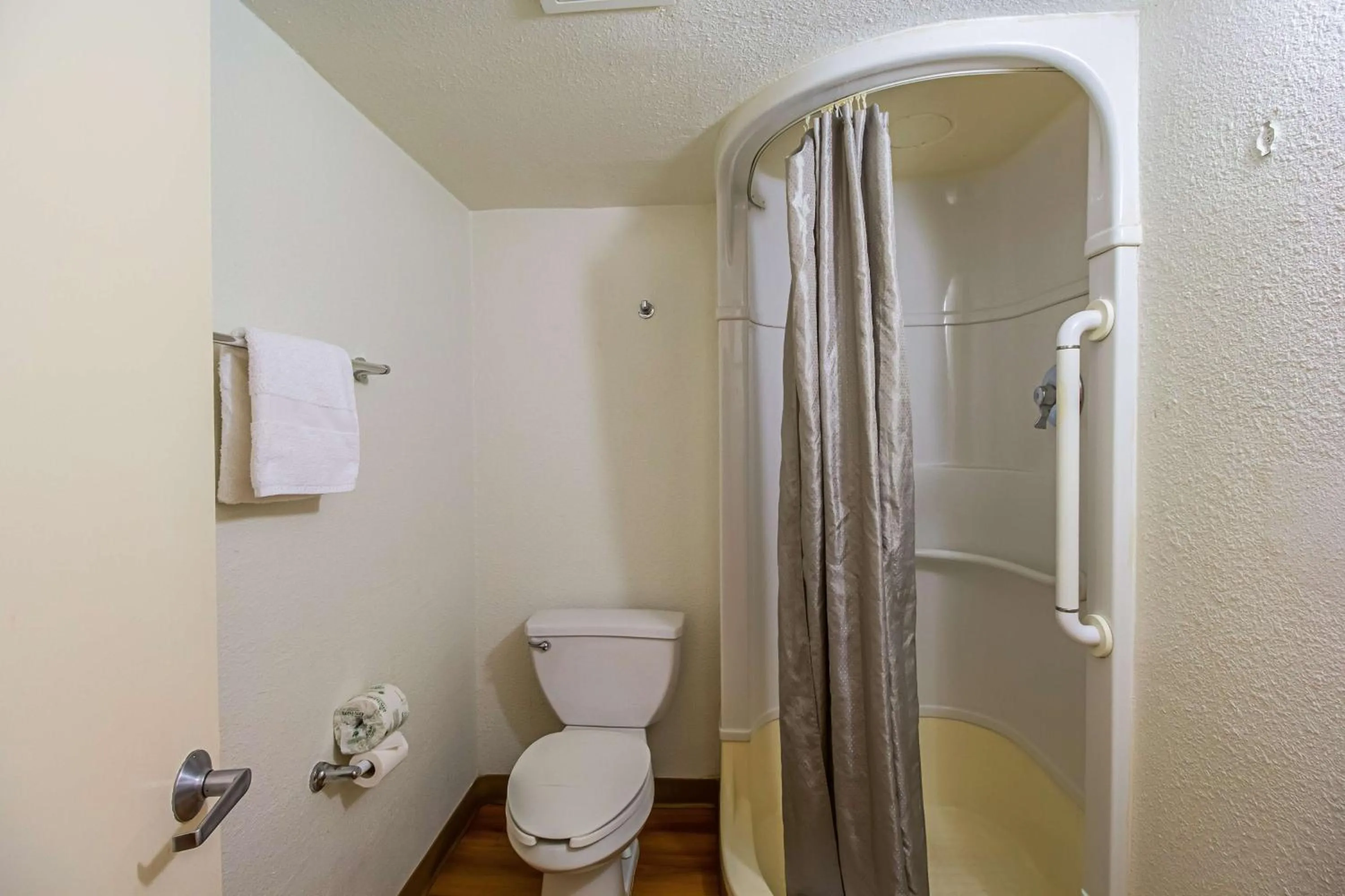 Shower in Ocean Inn South Padre Island