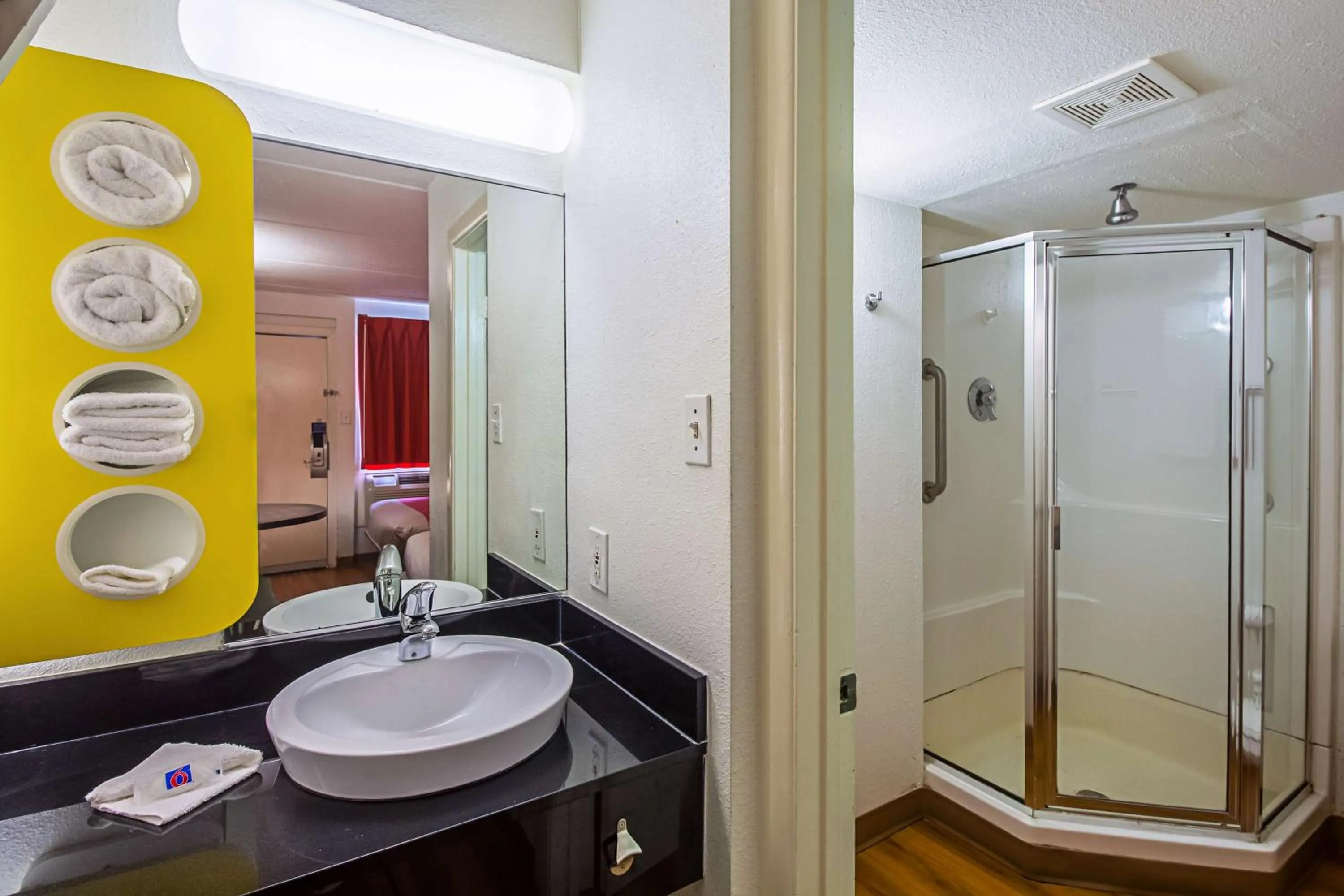 Shower in Ocean Inn South Padre Island