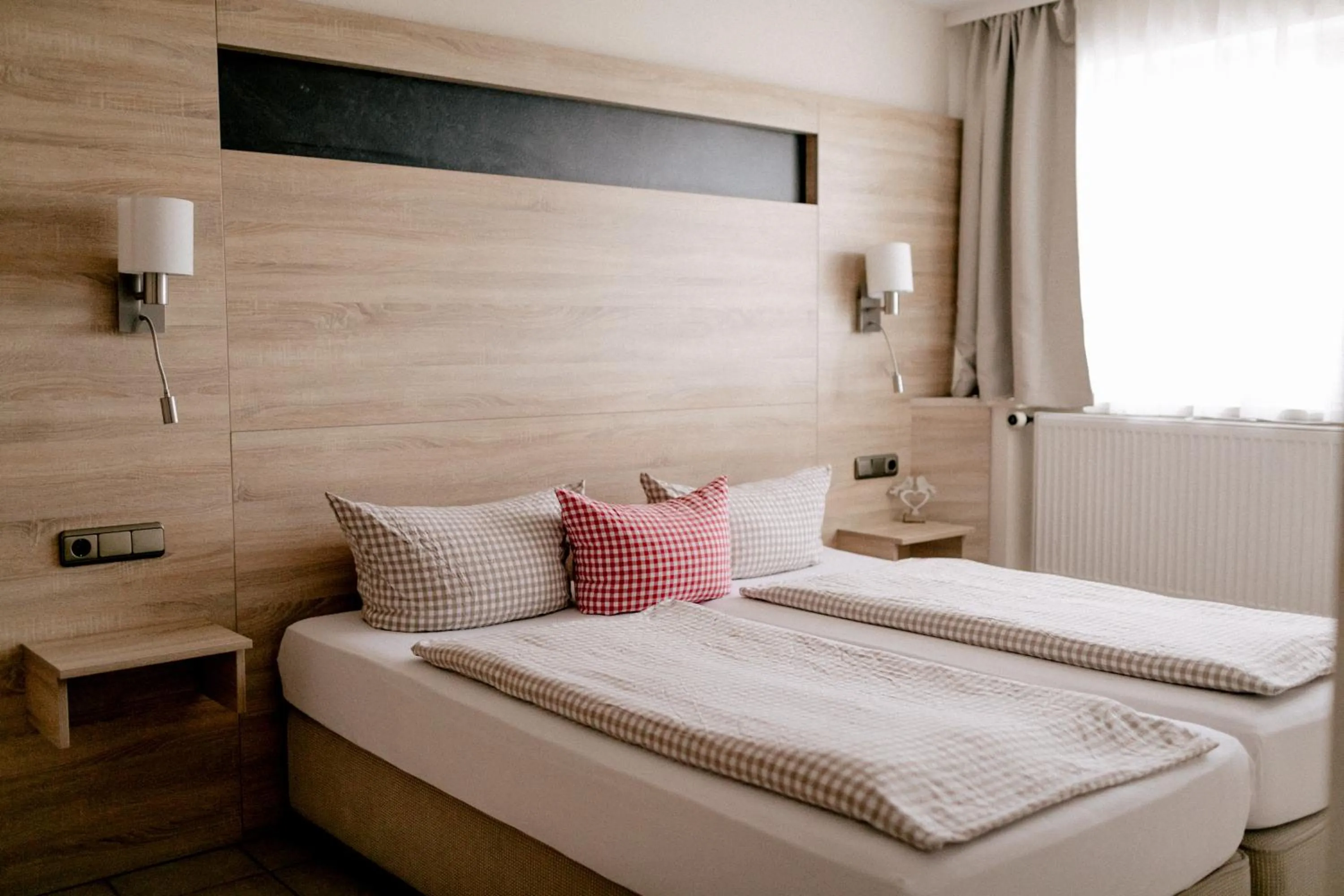 Bedroom, Bed in Hotel Vogtareuther-Hof