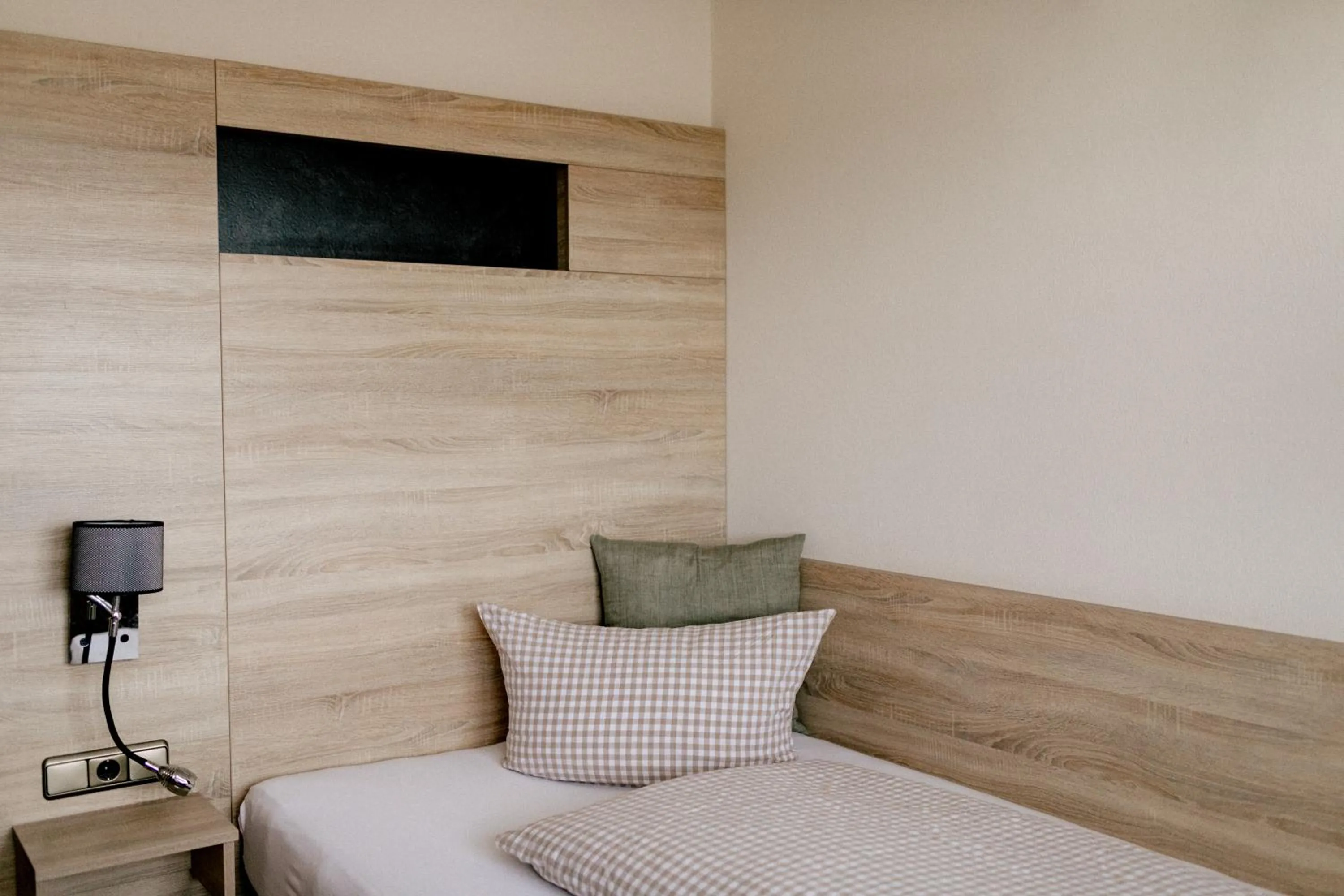 Bedroom, Bed in Hotel Vogtareuther-Hof