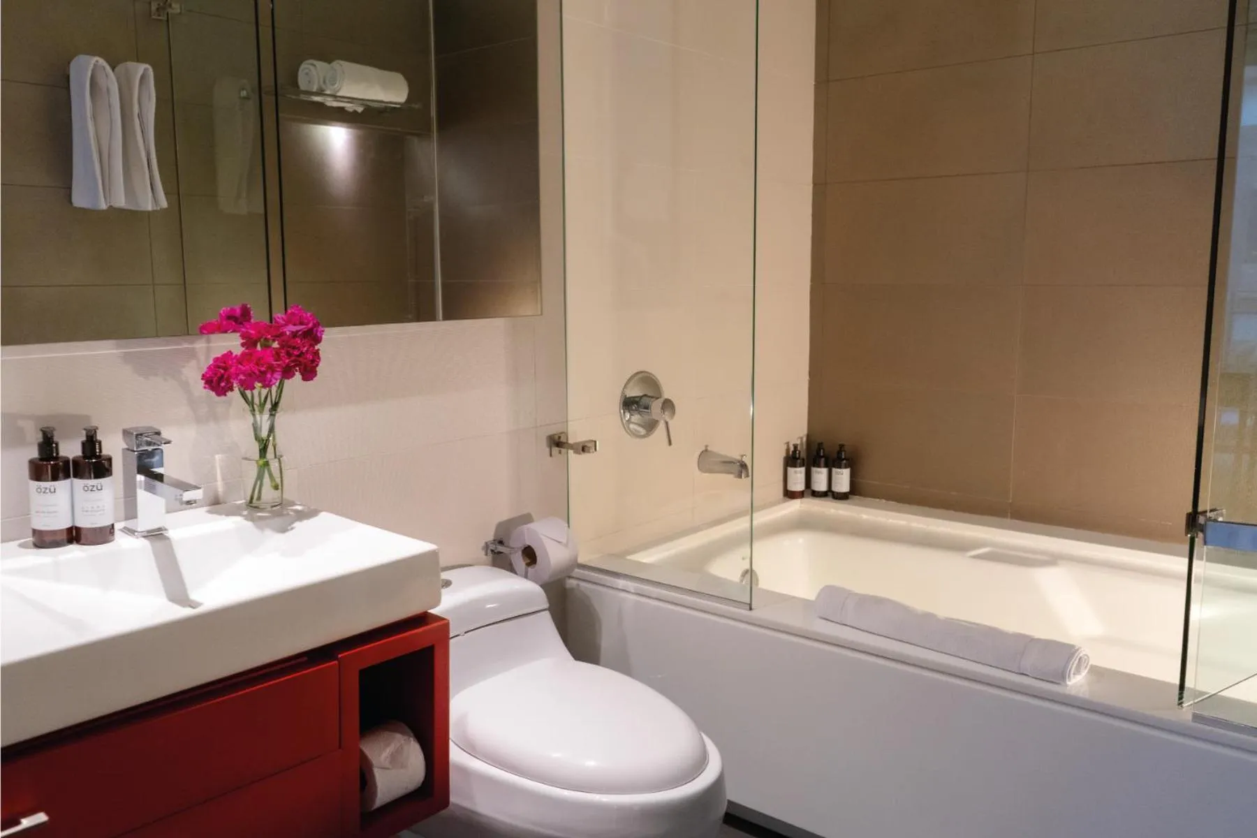 Bathroom in Central Apartamentos Bogotá